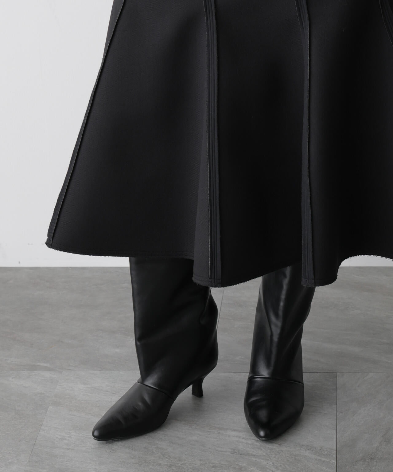 「STEVELOUR」ダンボールシェルスカート 6695230311