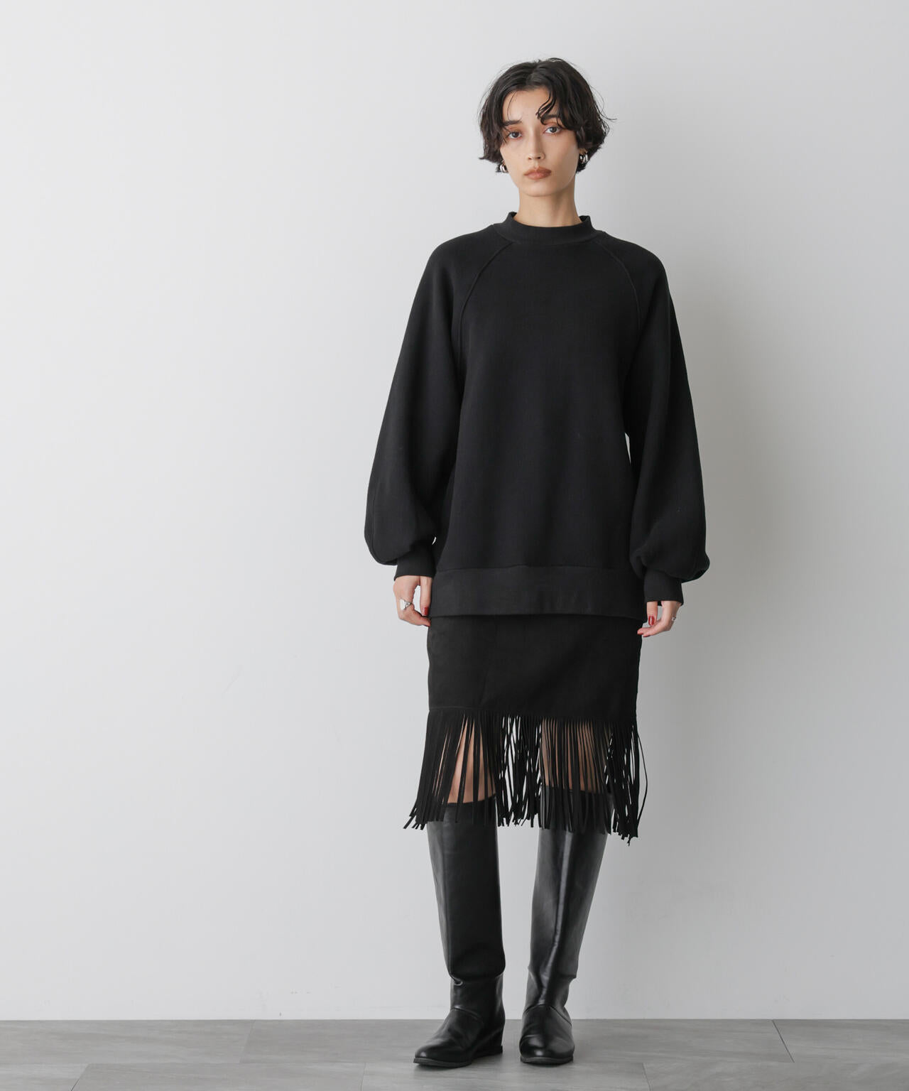 「STEVELOUR」ゴートレザーフリンジスカート 6695230312