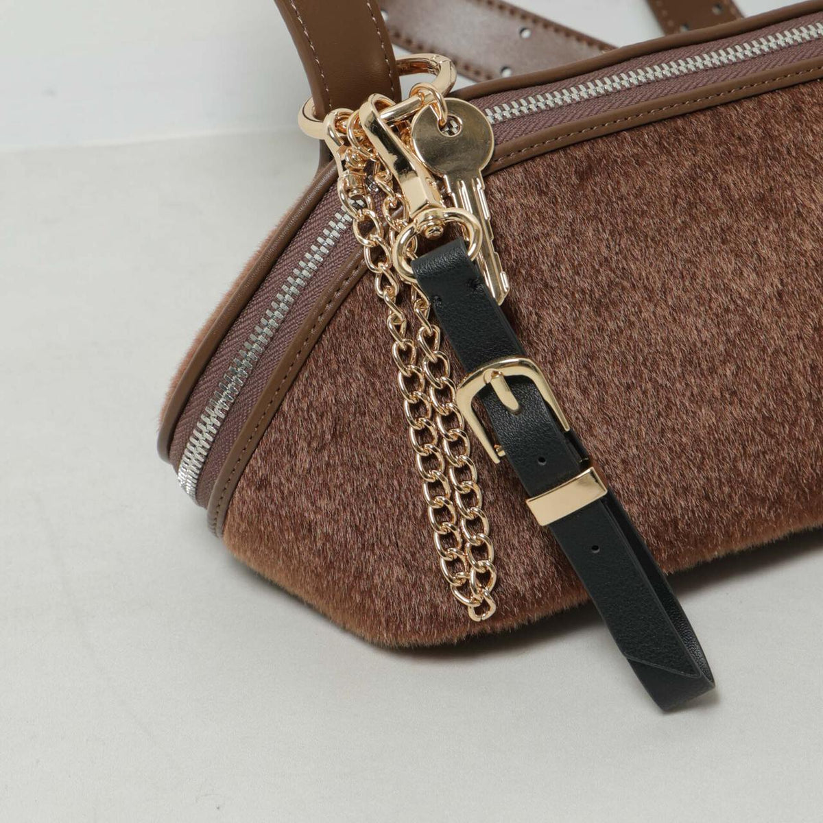 キーチェーンチャーム