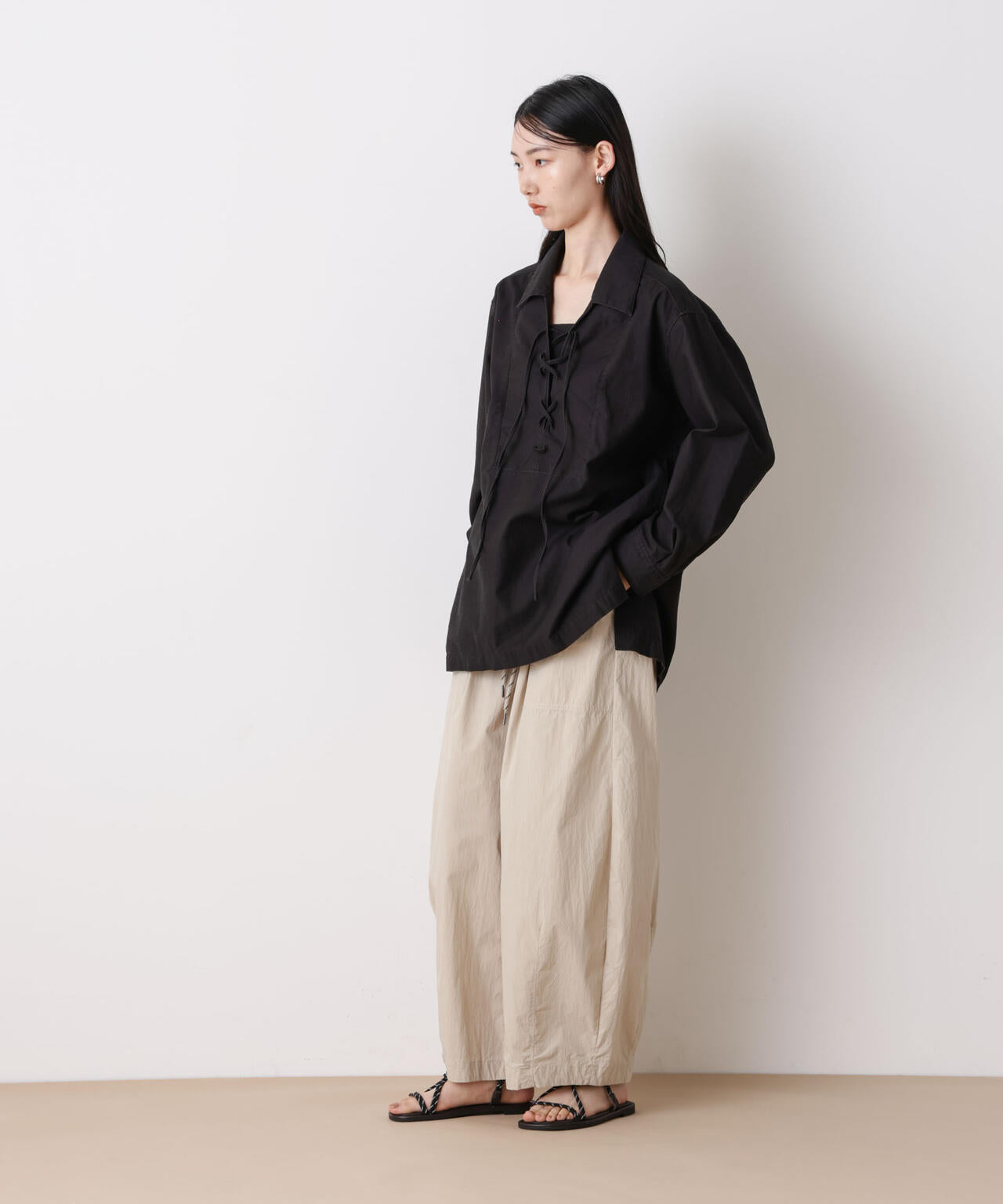 「STEVELOUR」コットンレースアップチュニックシャツ 6696112305