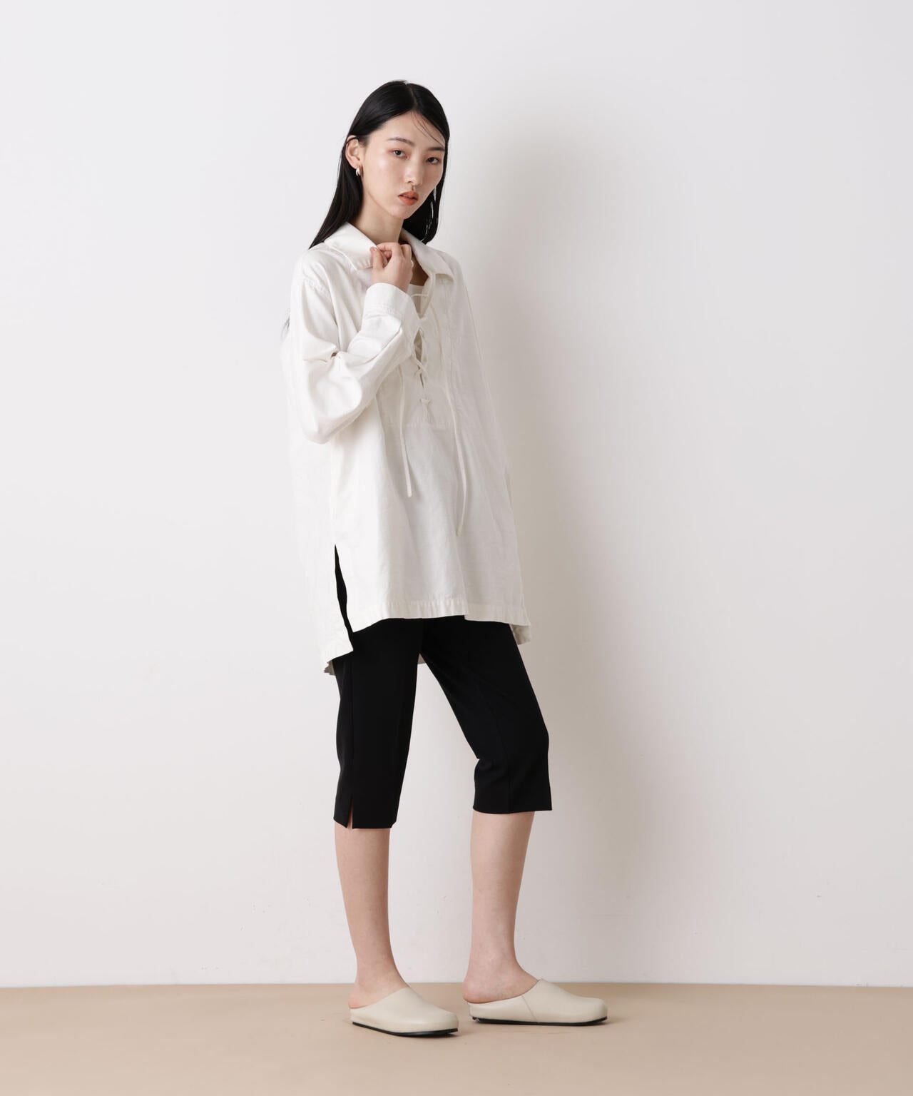 「STEVELOUR」コットンレースアップチュニックシャツ 6696112305