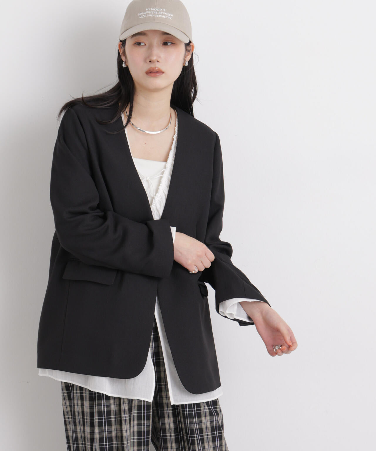 リネンライクツイルラペルレスジャケット 6696116309