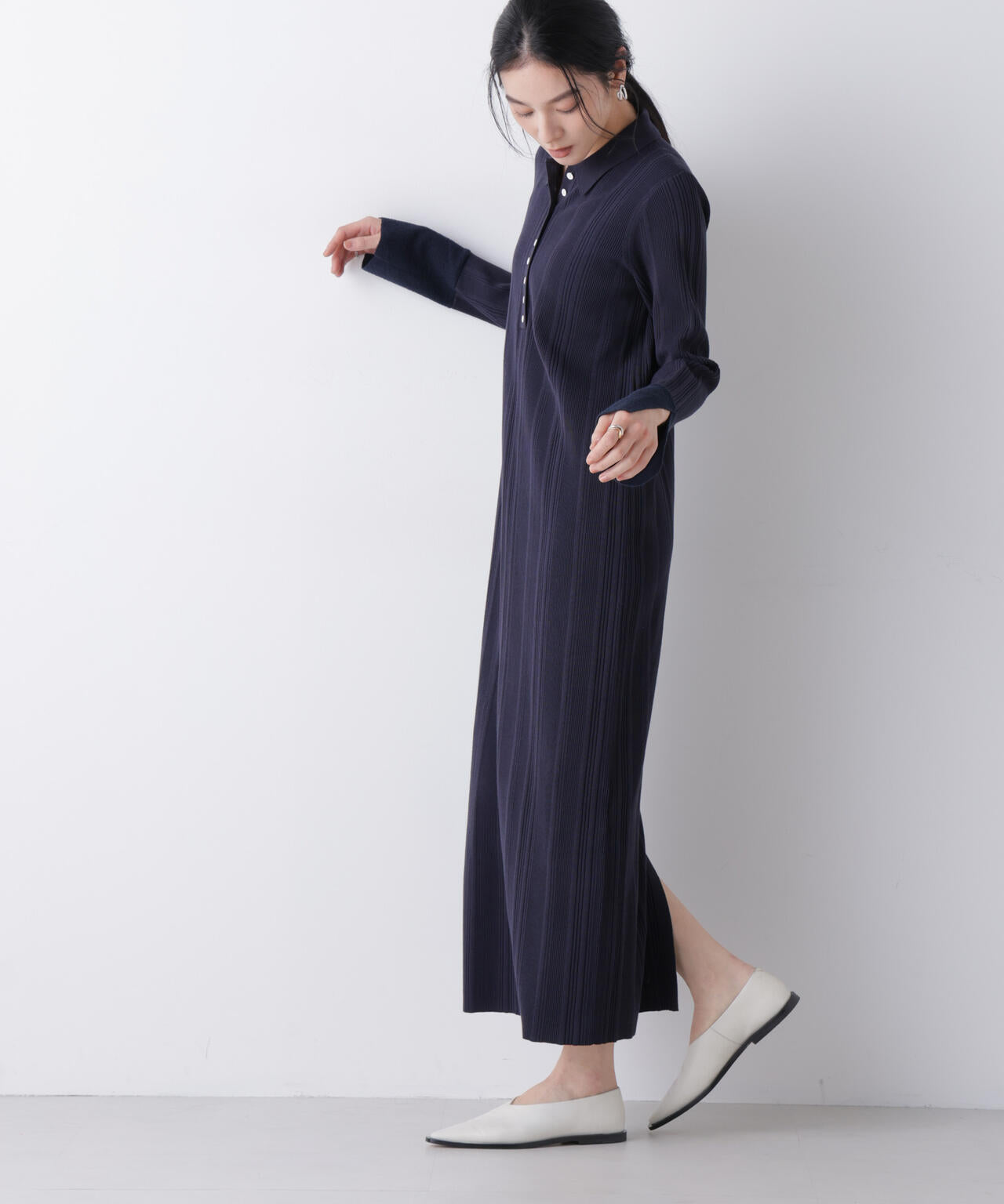 衿付き ランダムリブ ニットワンピース