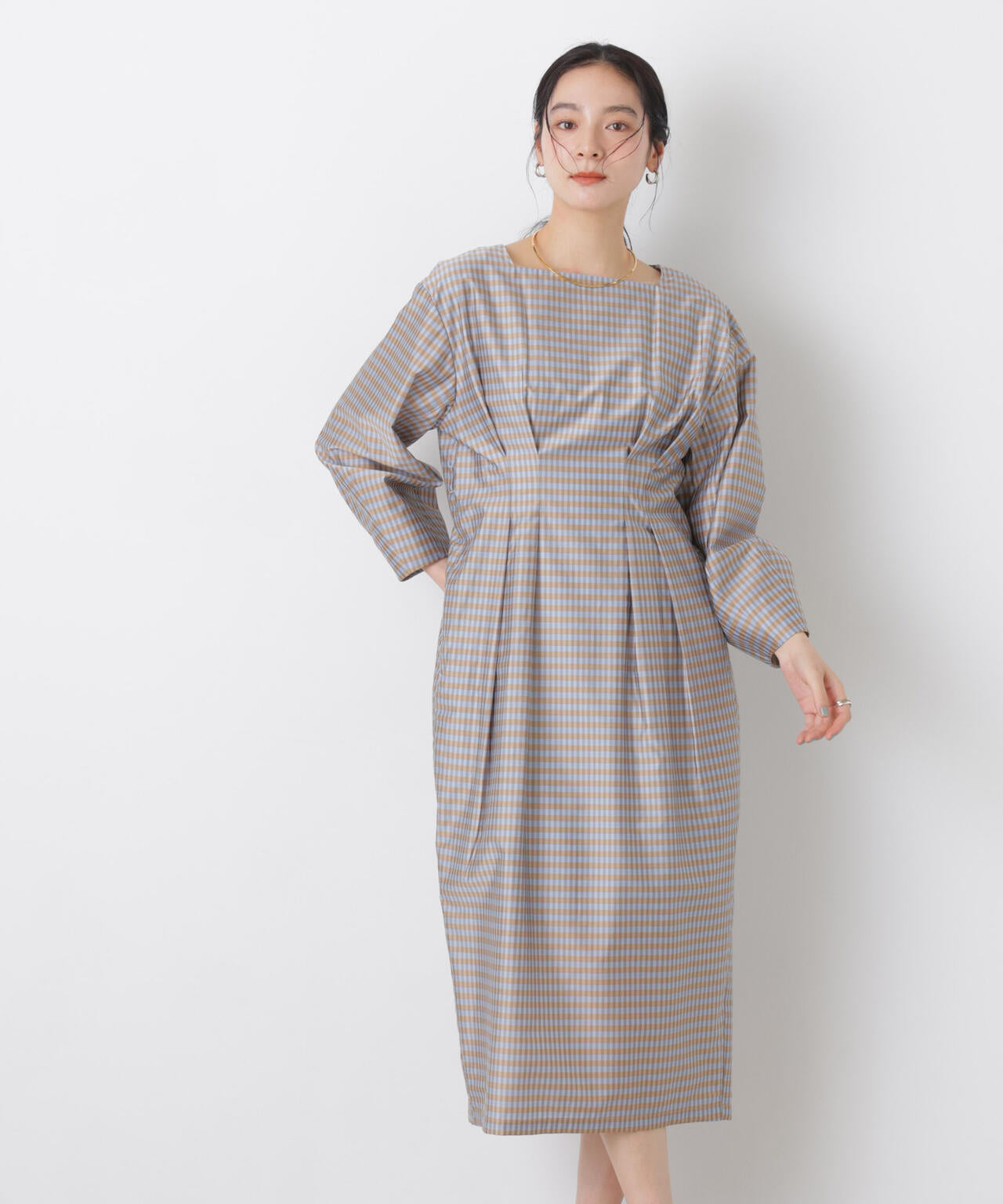 コンストラクテッドシェイプチェックワンピース 6696119306