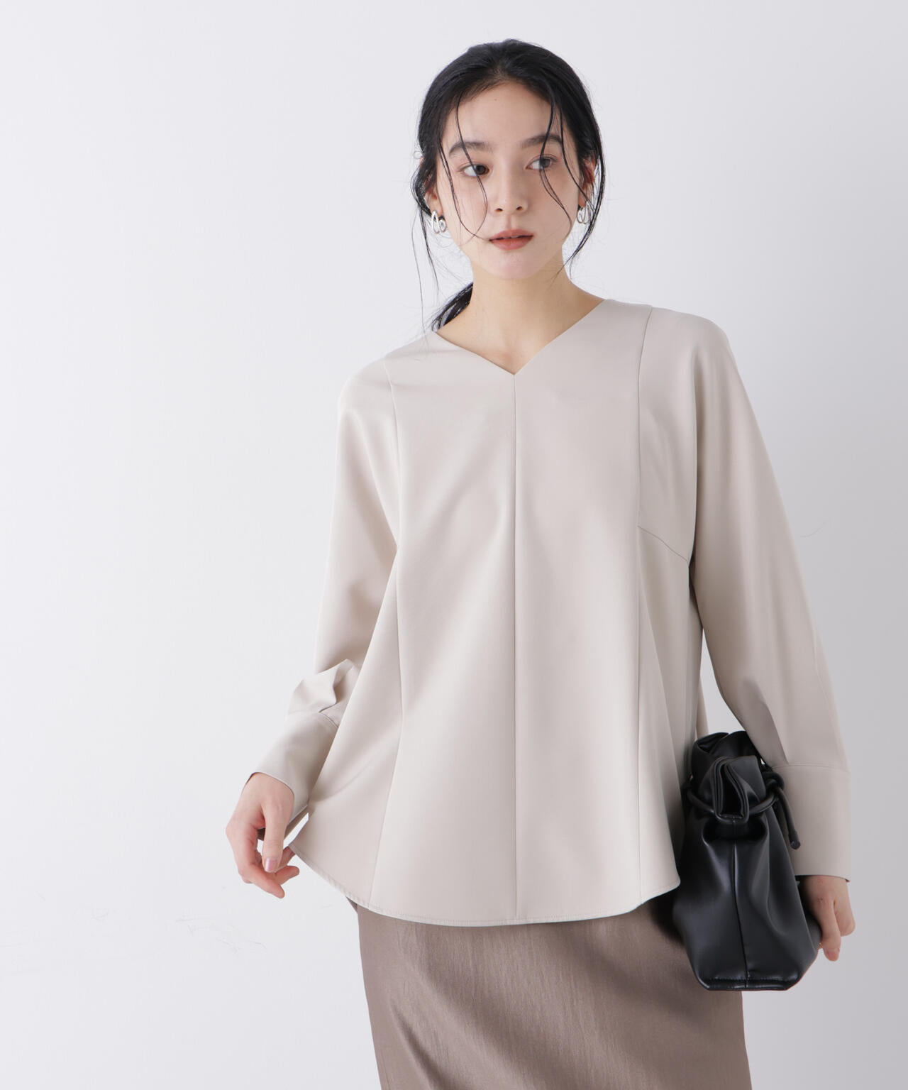 デイリーファンクション Vネックブラウス(セットアップ可) 6696120300