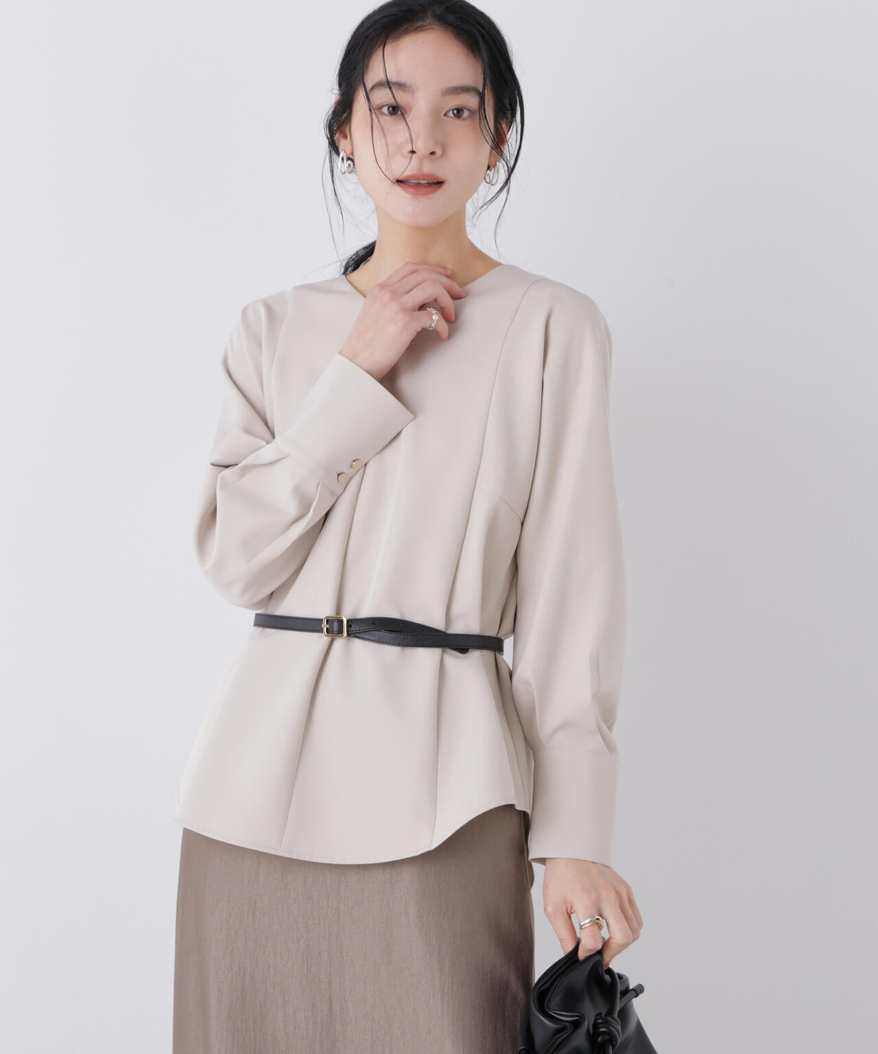 デイリーファンクション Vネックブラウス(セットアップ可) 6696120300