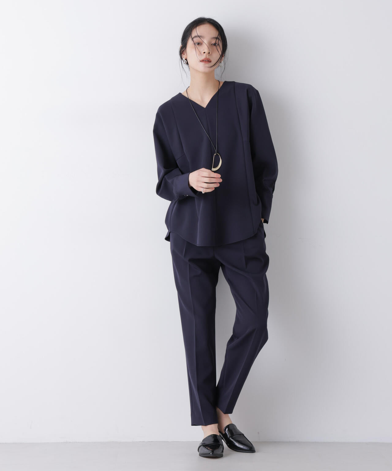 デイリーファンクション Vネックブラウス(セットアップ可) 6696120300