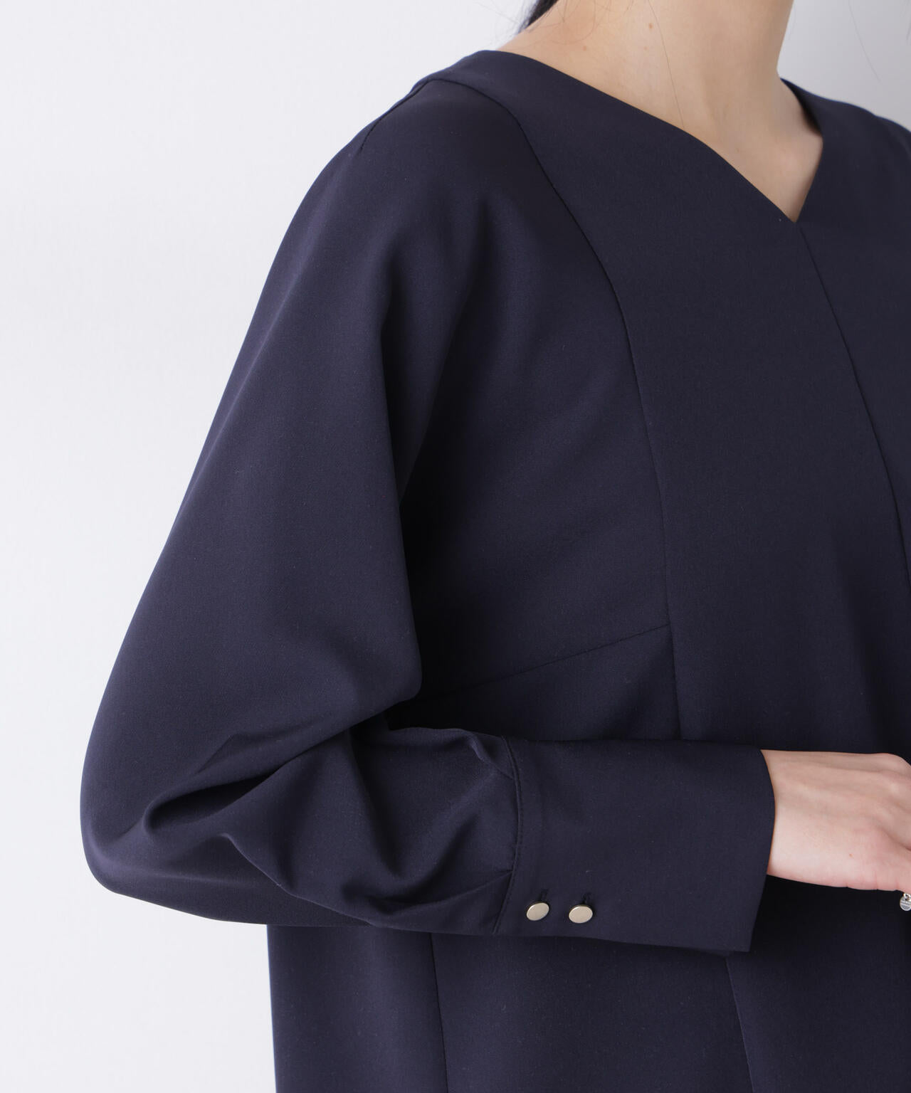 デイリーファンクション Vネックブラウス(セットアップ可) 6696120300