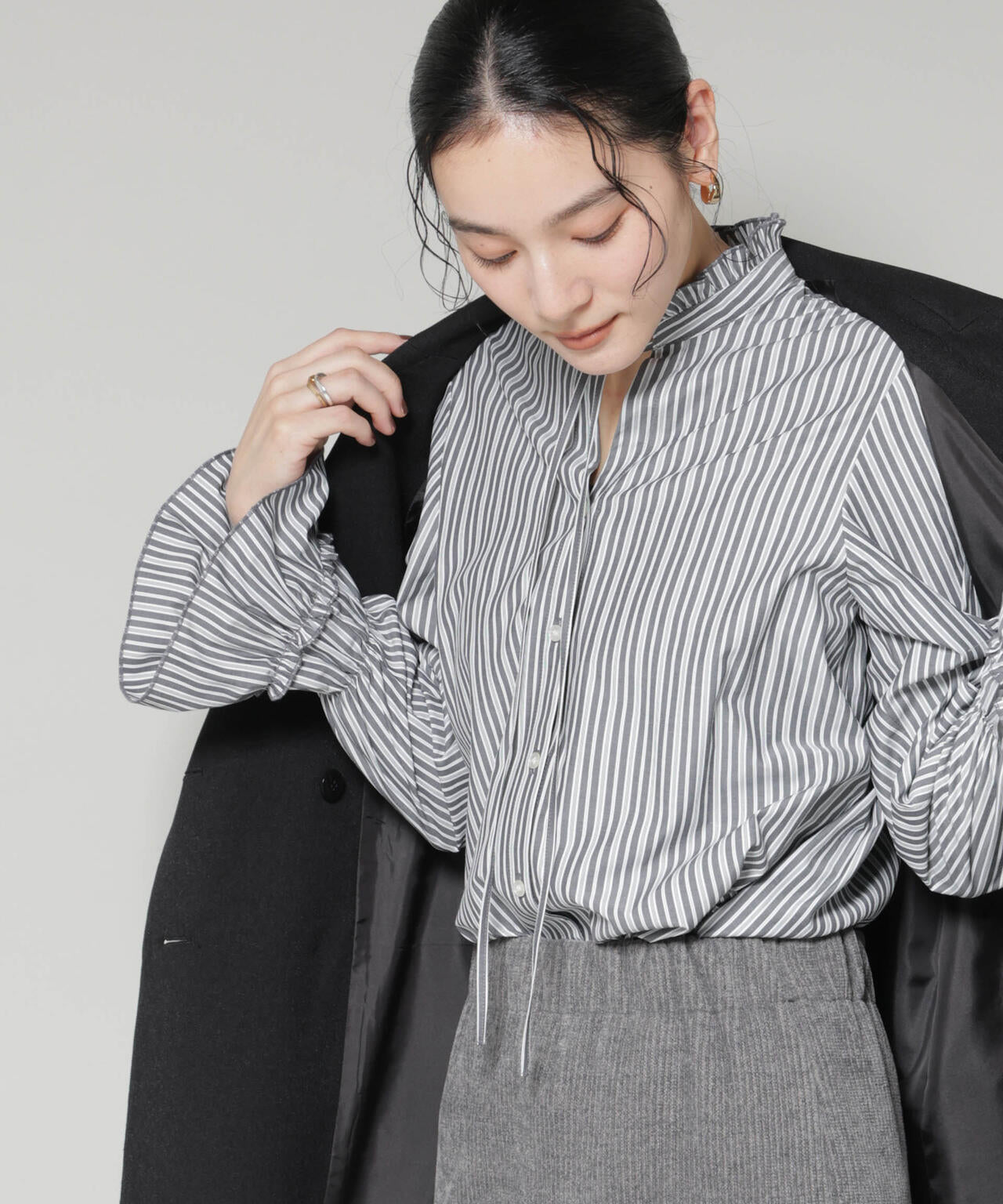 ストライプ フリル シャツ