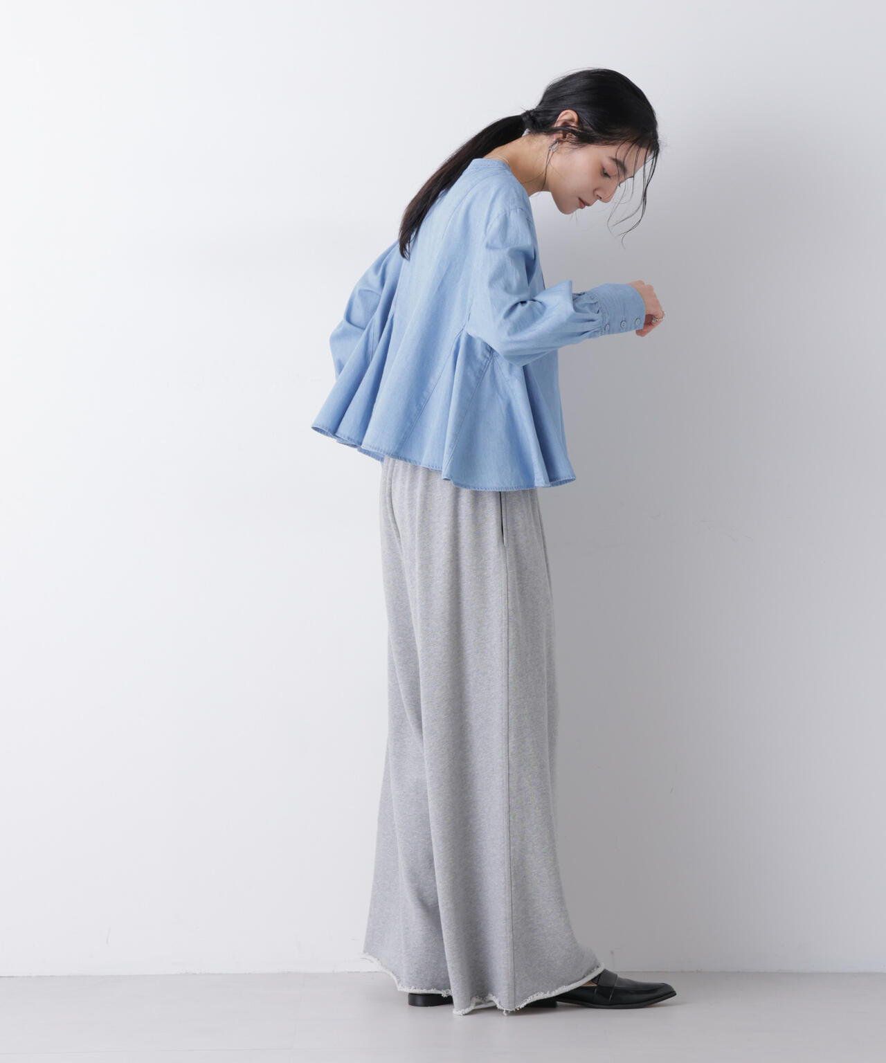 ライトデニムフレアブラウス 6696120312