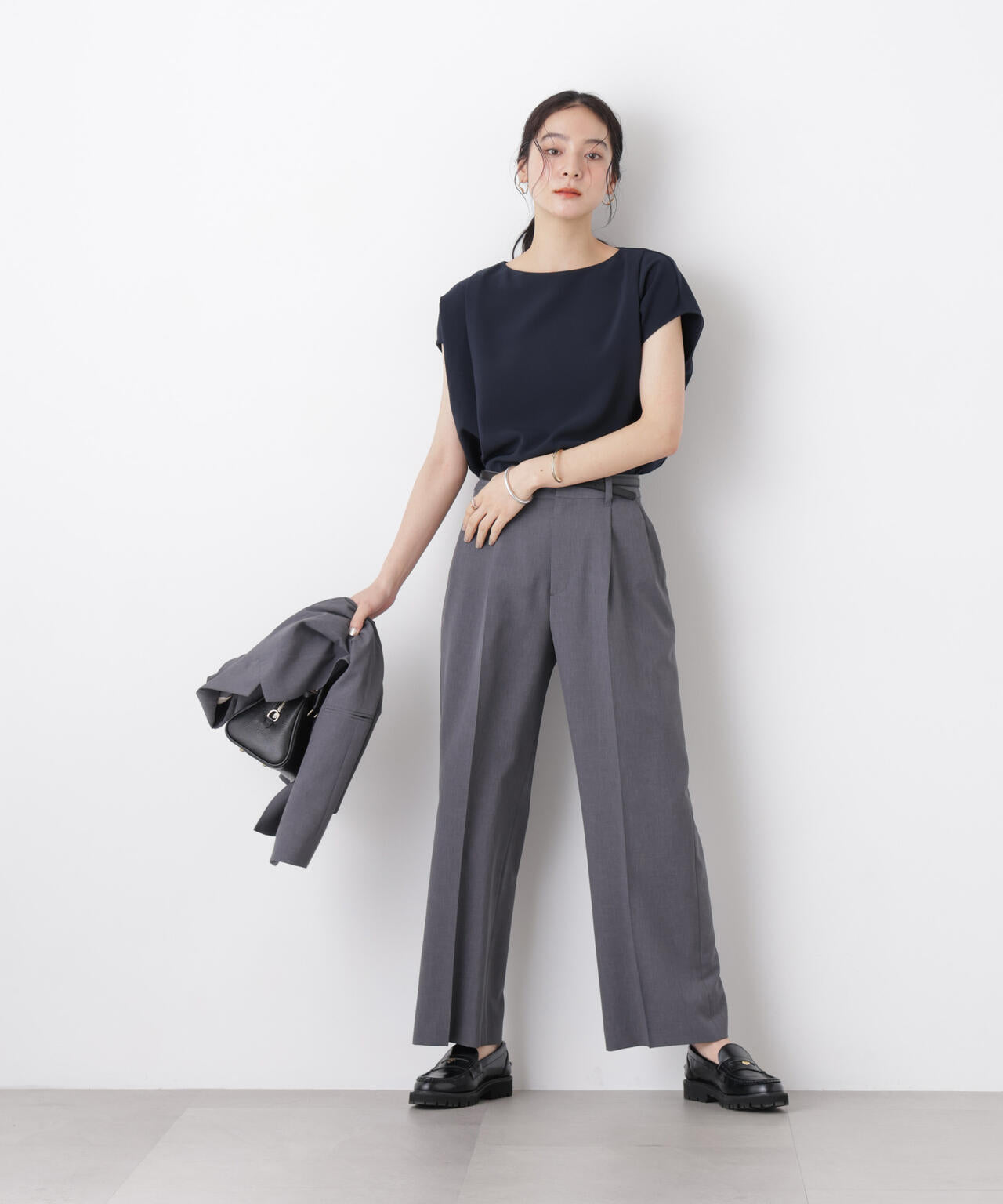 DressT/ボートネックタックコクーンブラウス 6696121304