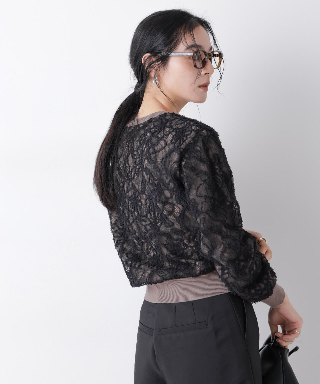 レースレイヤードニットプルオーバー 6696122302