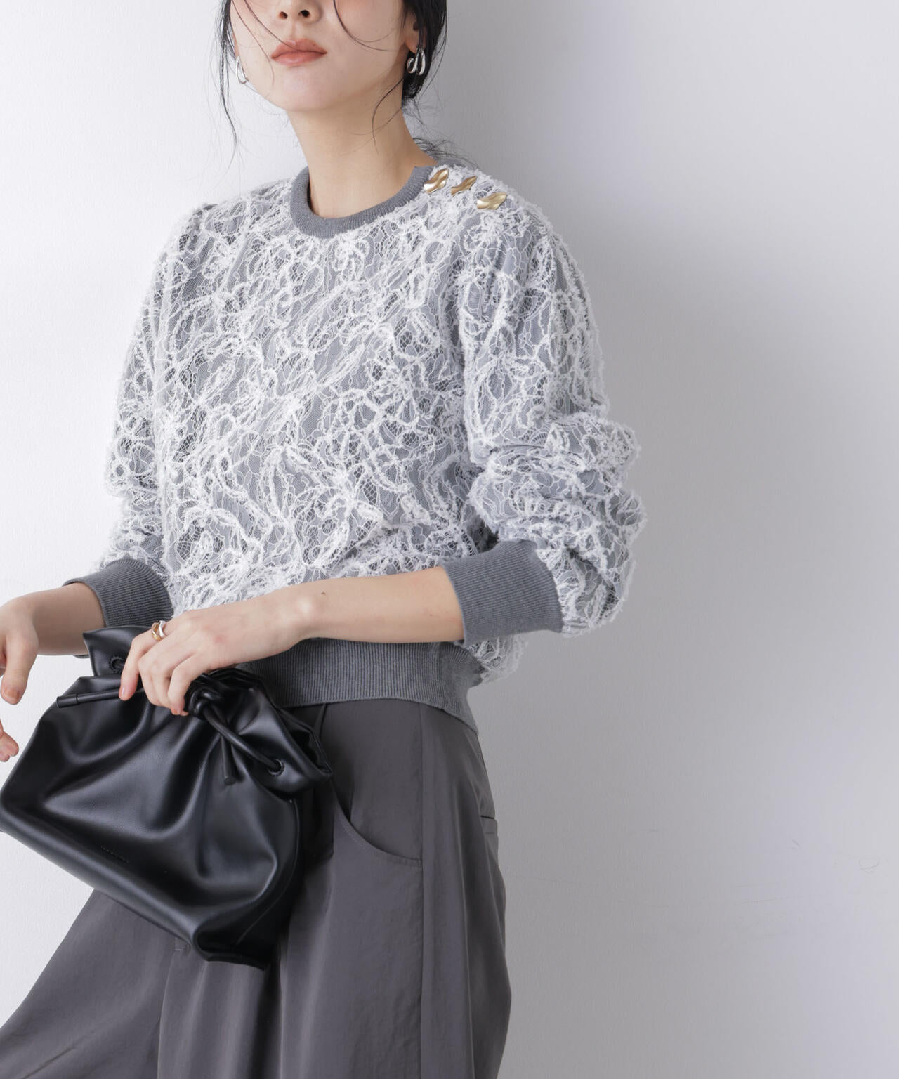 レースレイヤードニットプルオーバー 6696122302