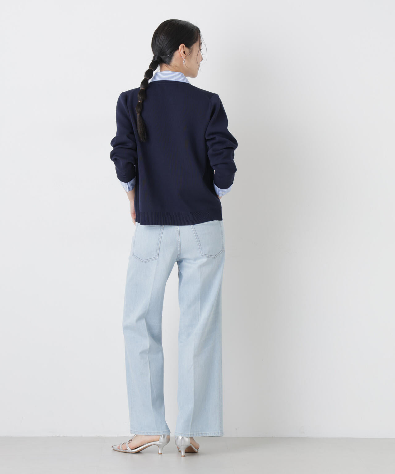 アンミヌ unminouギャザーシャツドッキングカーディガン NAVY アンミヌ unminouギャザーシャツドッキングカーディガン NAVYの通販は