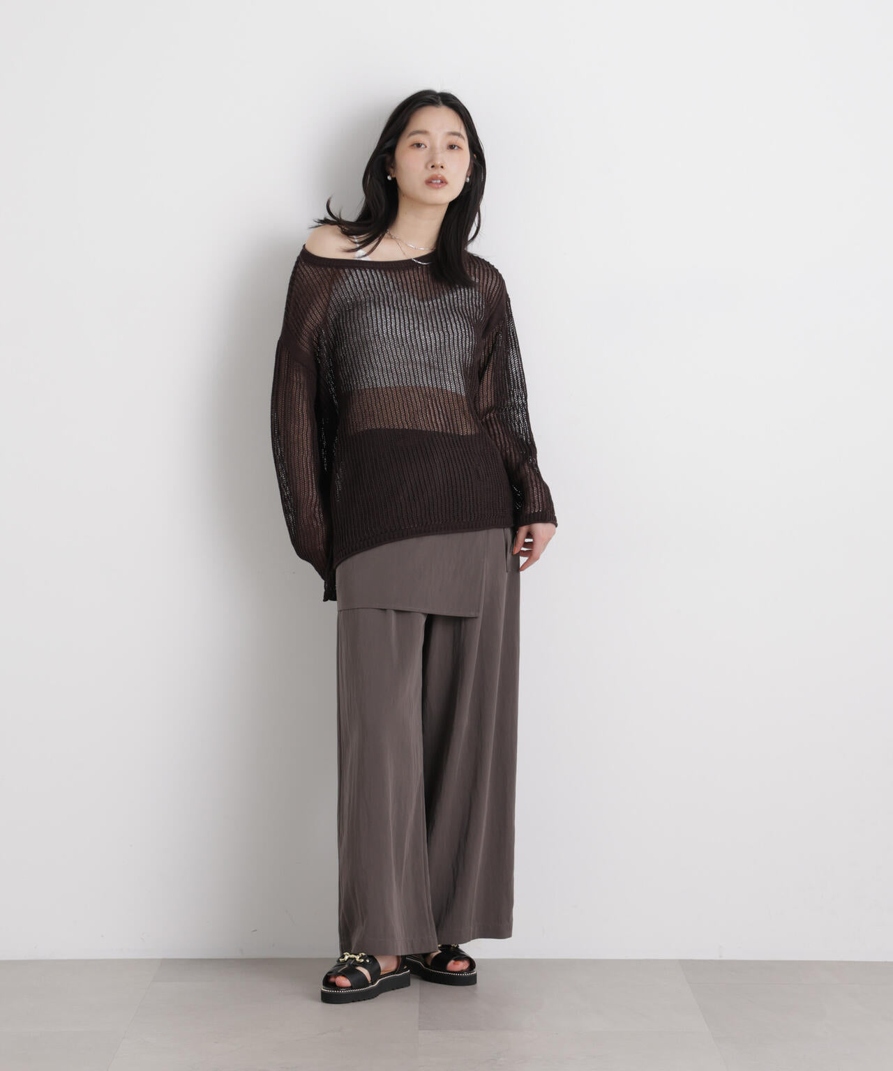 リネン混テープヤーンメッシュワイドニット 6696122312