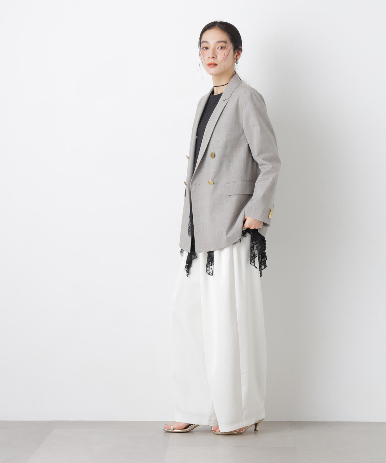 レースラッフルヘムカットトップス 6696123304