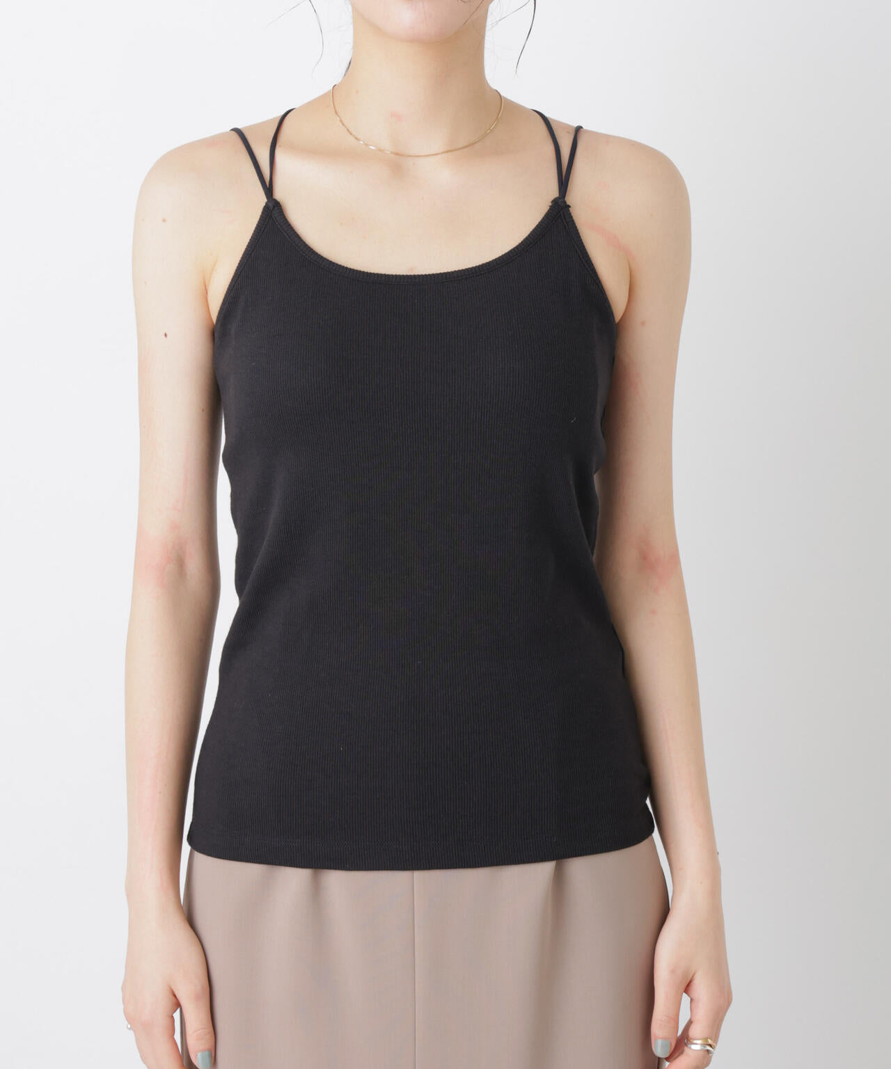 カップ付きバッククロスキャミソール 6696124311