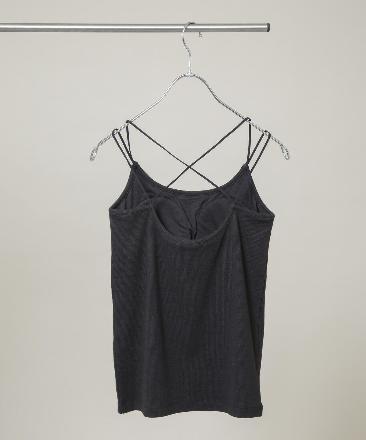 カップ付きバッククロスキャミソール 6696124311