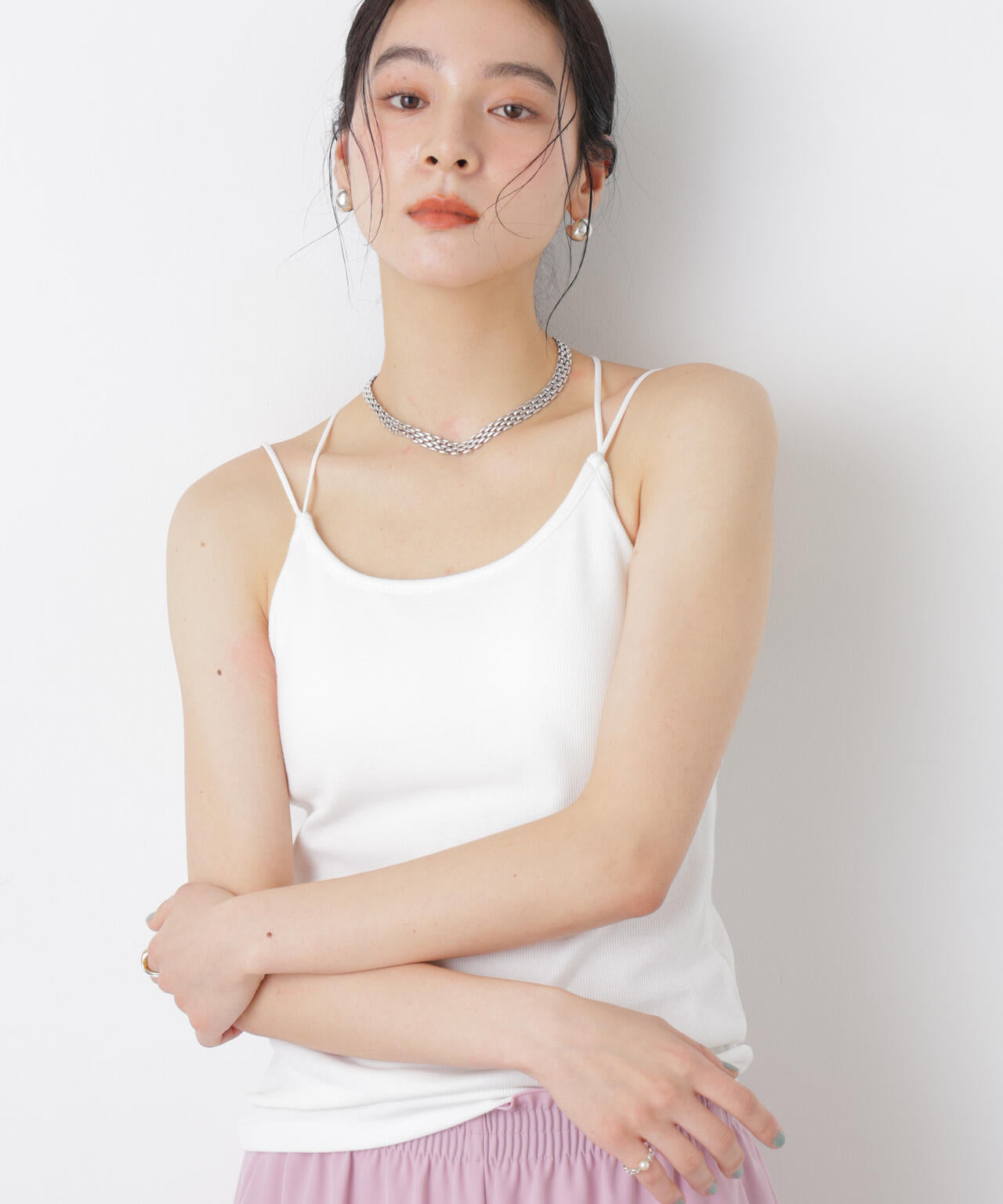 カップ付きバッククロスキャミソール 6696124311