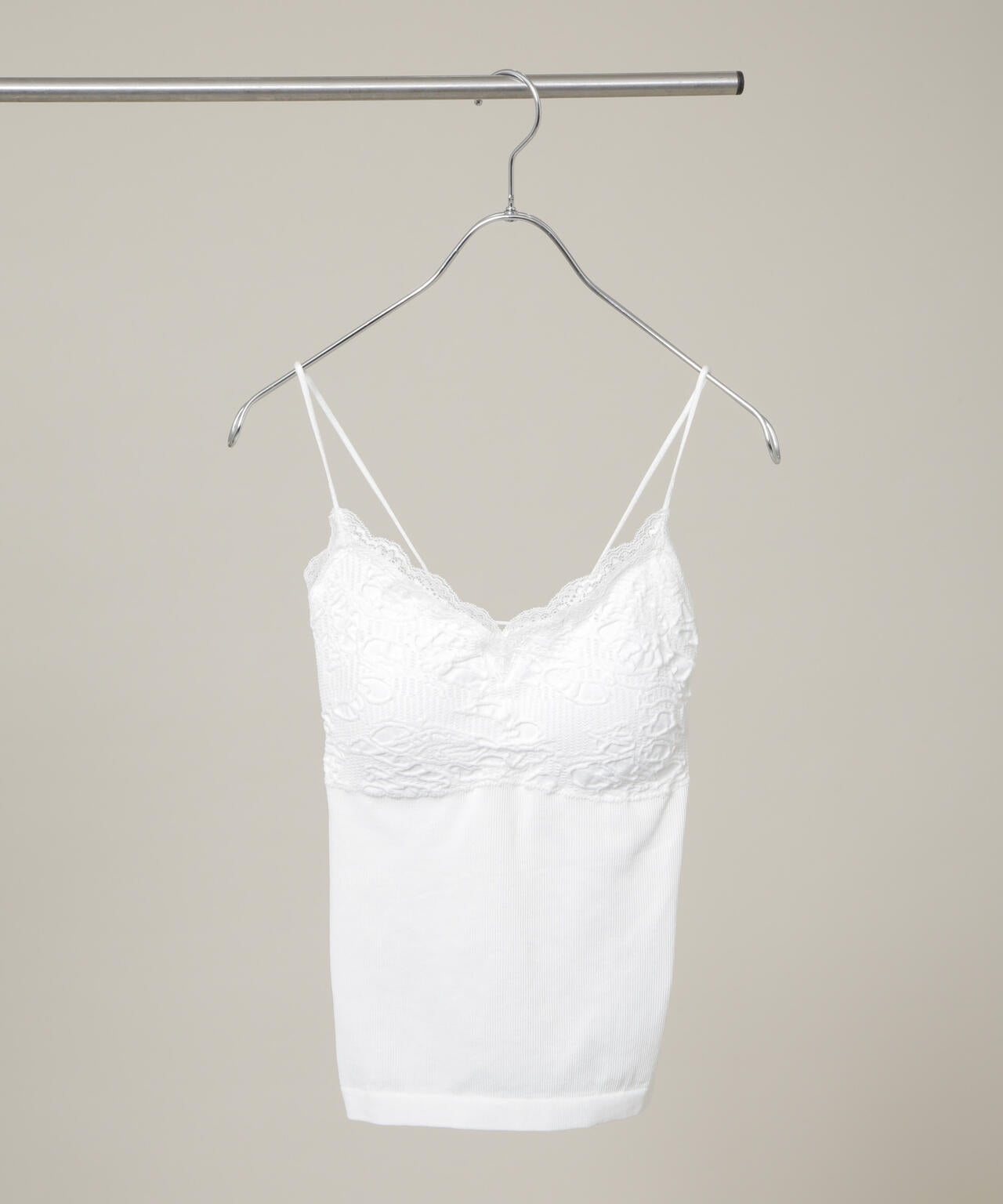 レースジャガードカップ付きキャミソール 6696124316