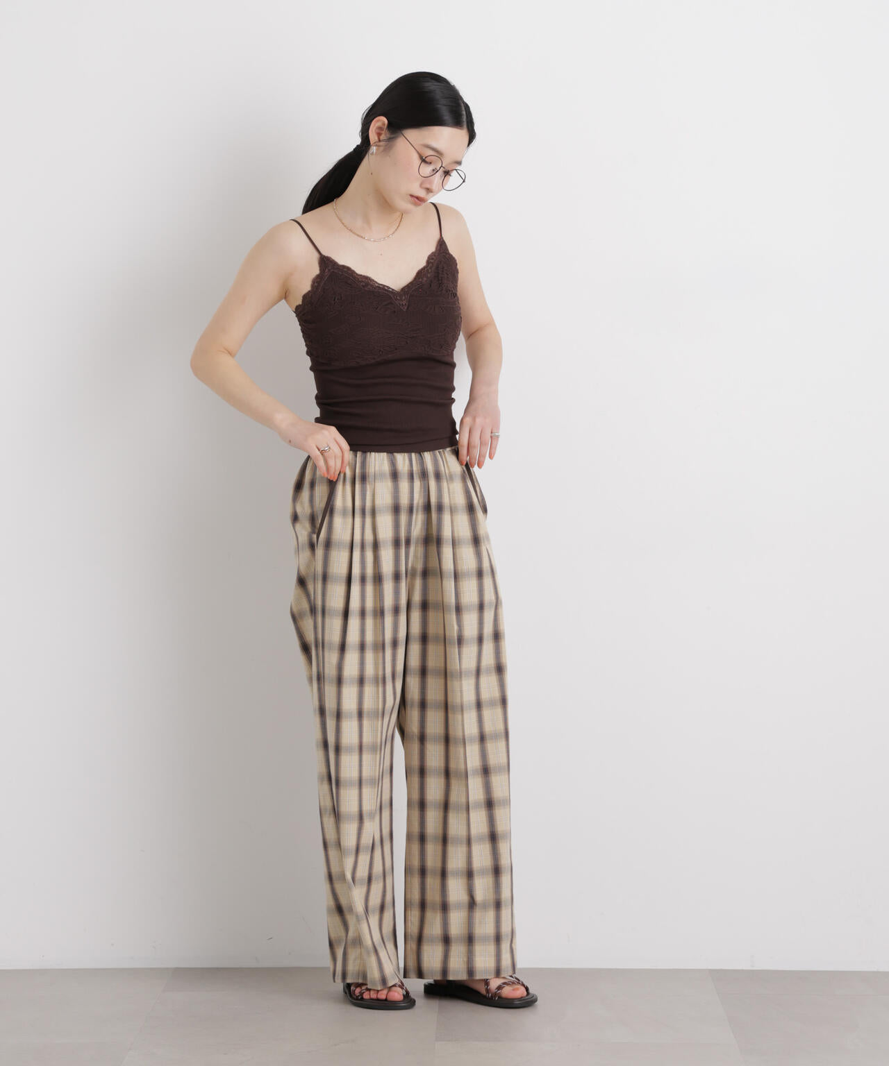 レースジャガードカップ付きキャミソール 6696124316