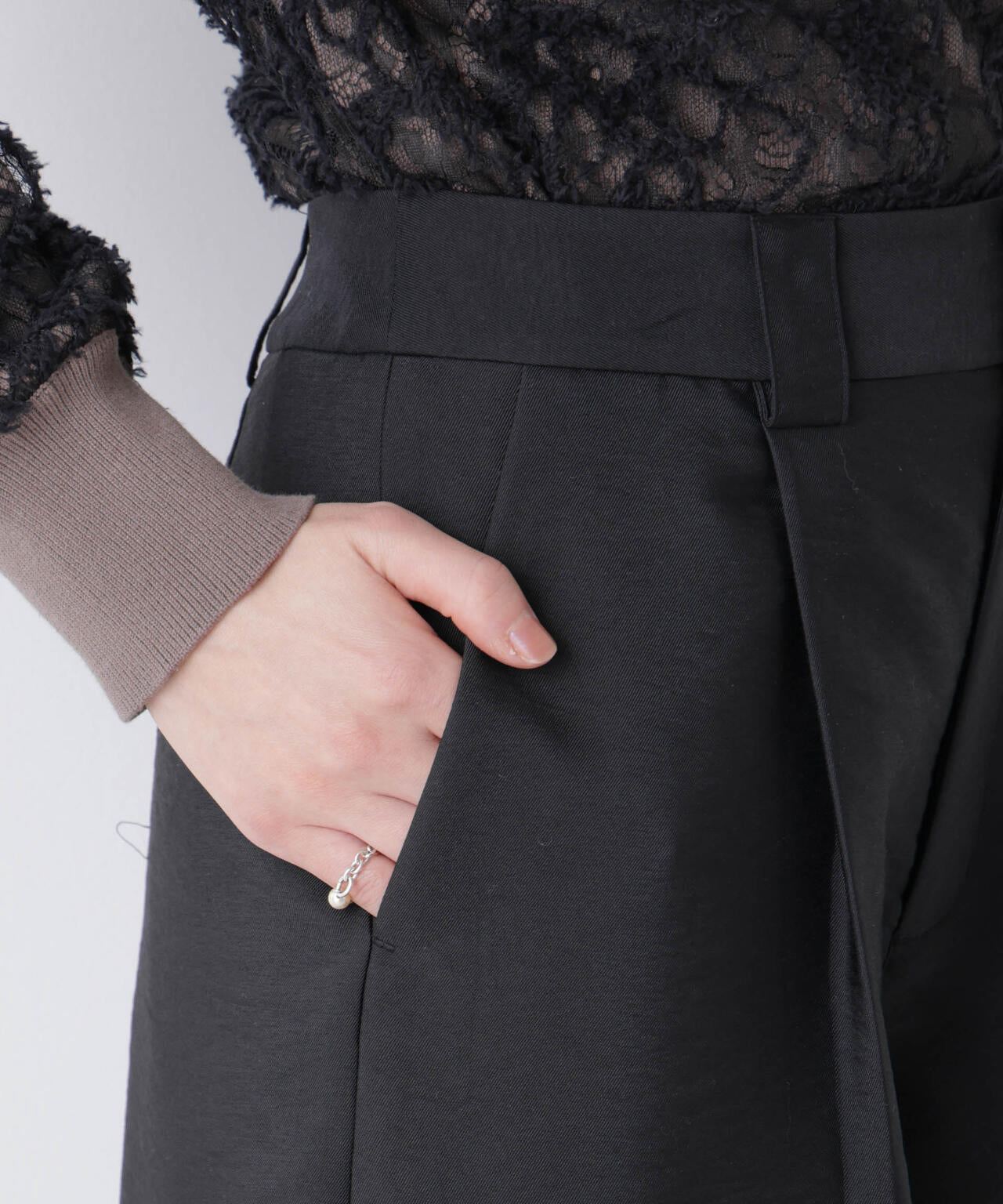 エアリーツイルボリュームキュロットパンツ 6696127304