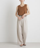 ライトベージュ