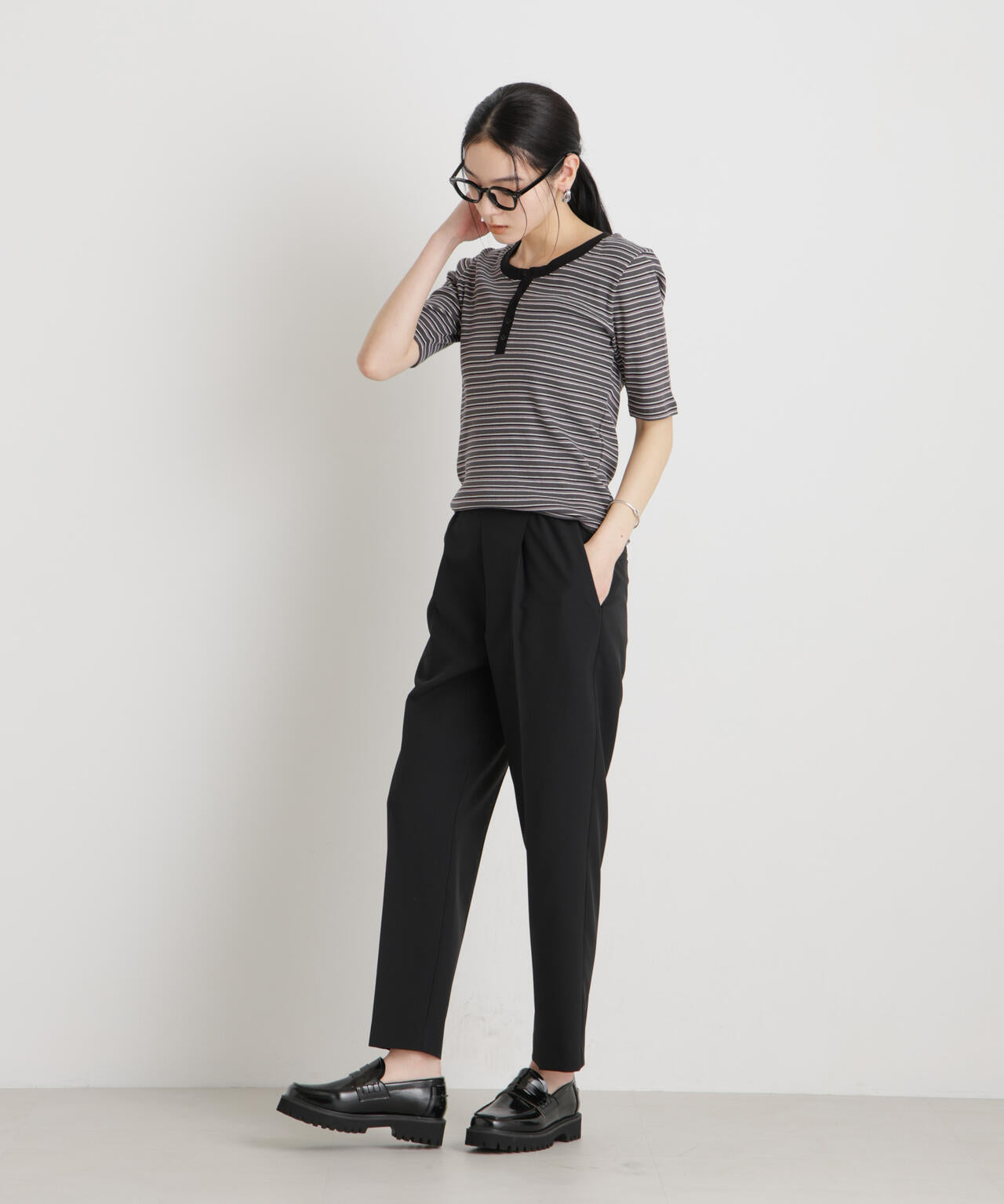 【GRACETEC】ライトファンクションイージーテーパードパンツ 6696127309