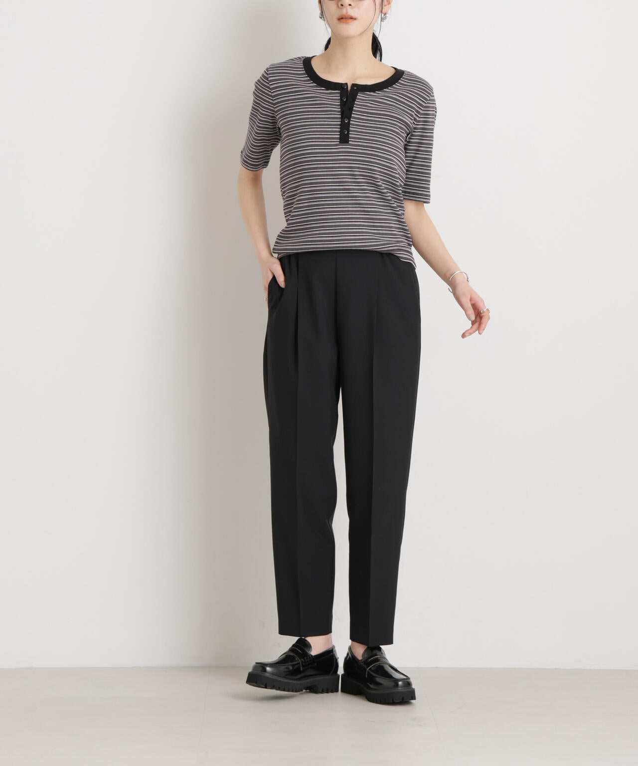 【GRACETEC】ライトファンクションイージーテーパードパンツ