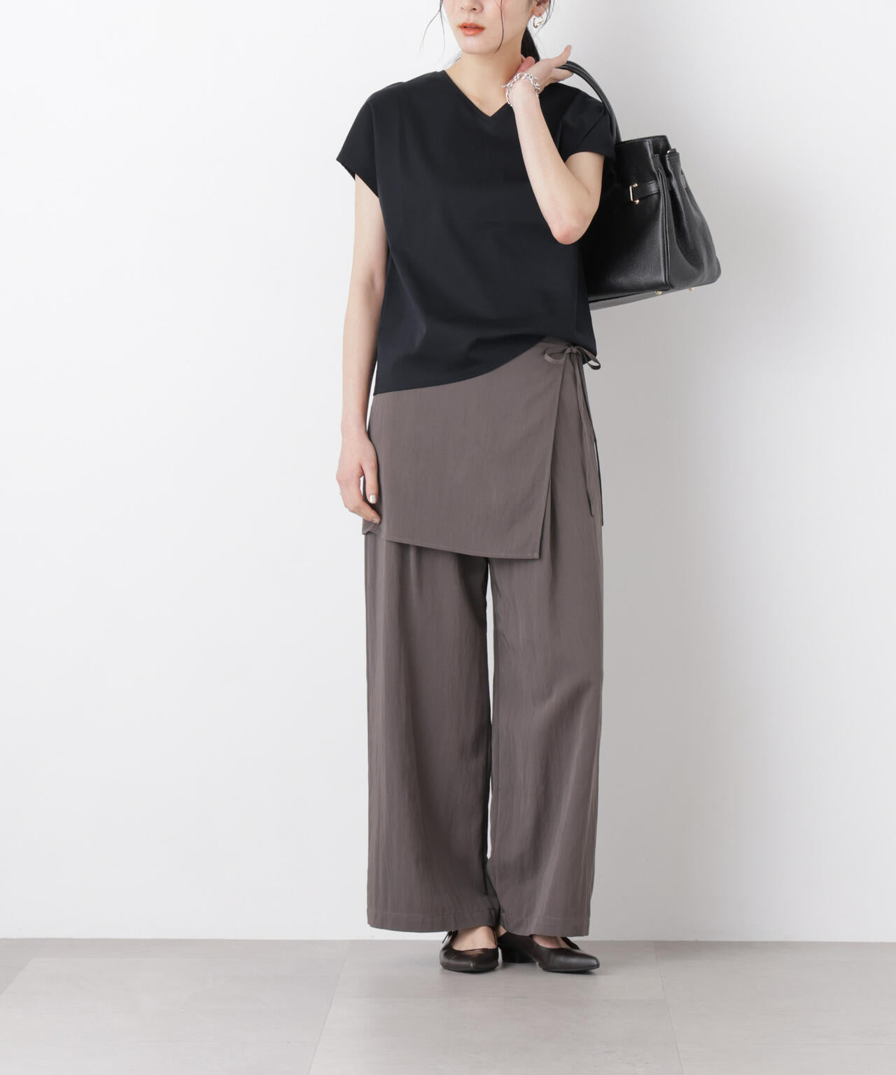 スカーフセットタックワイドパンツ