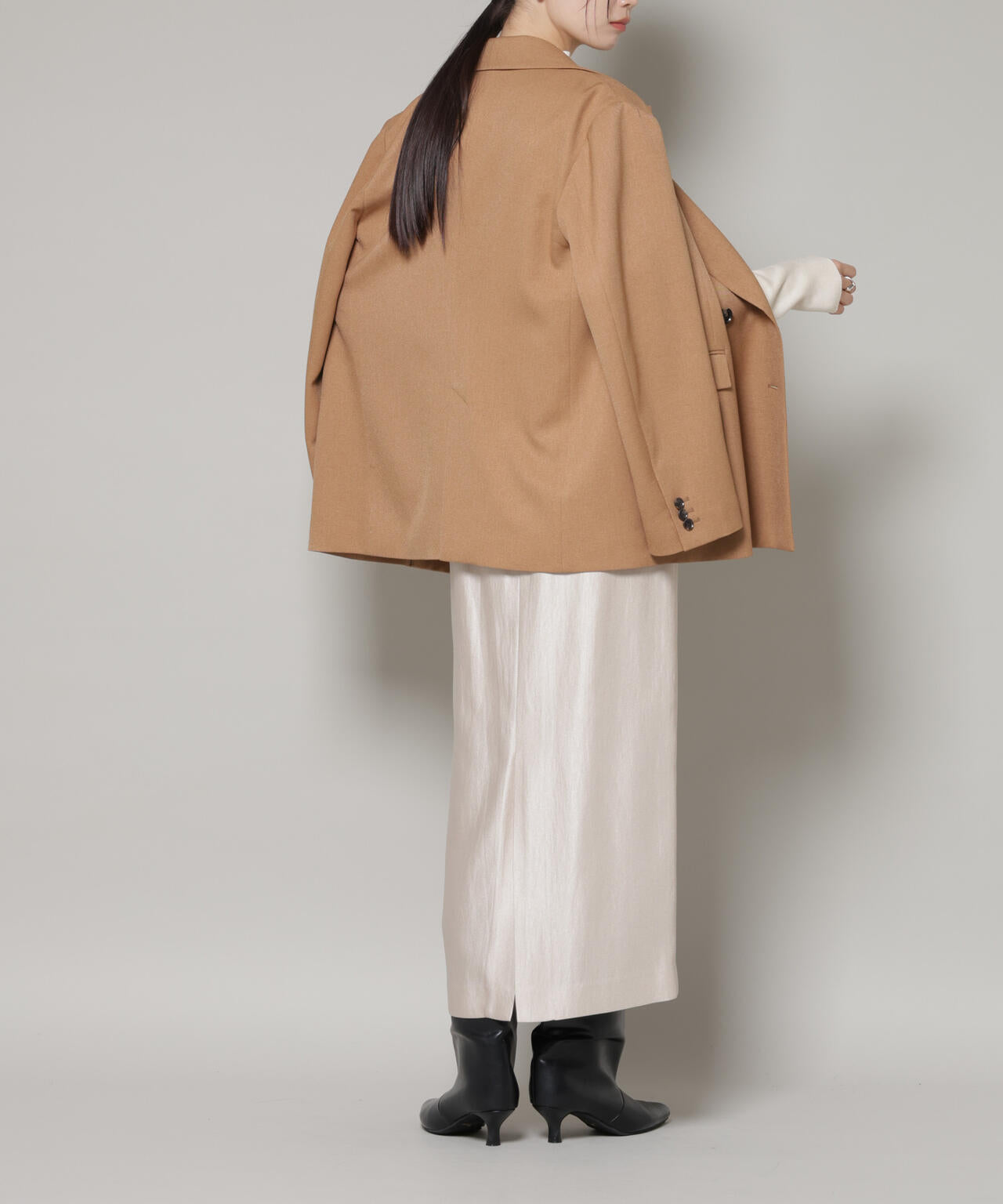 ブライトツイル サテン タイトスカート