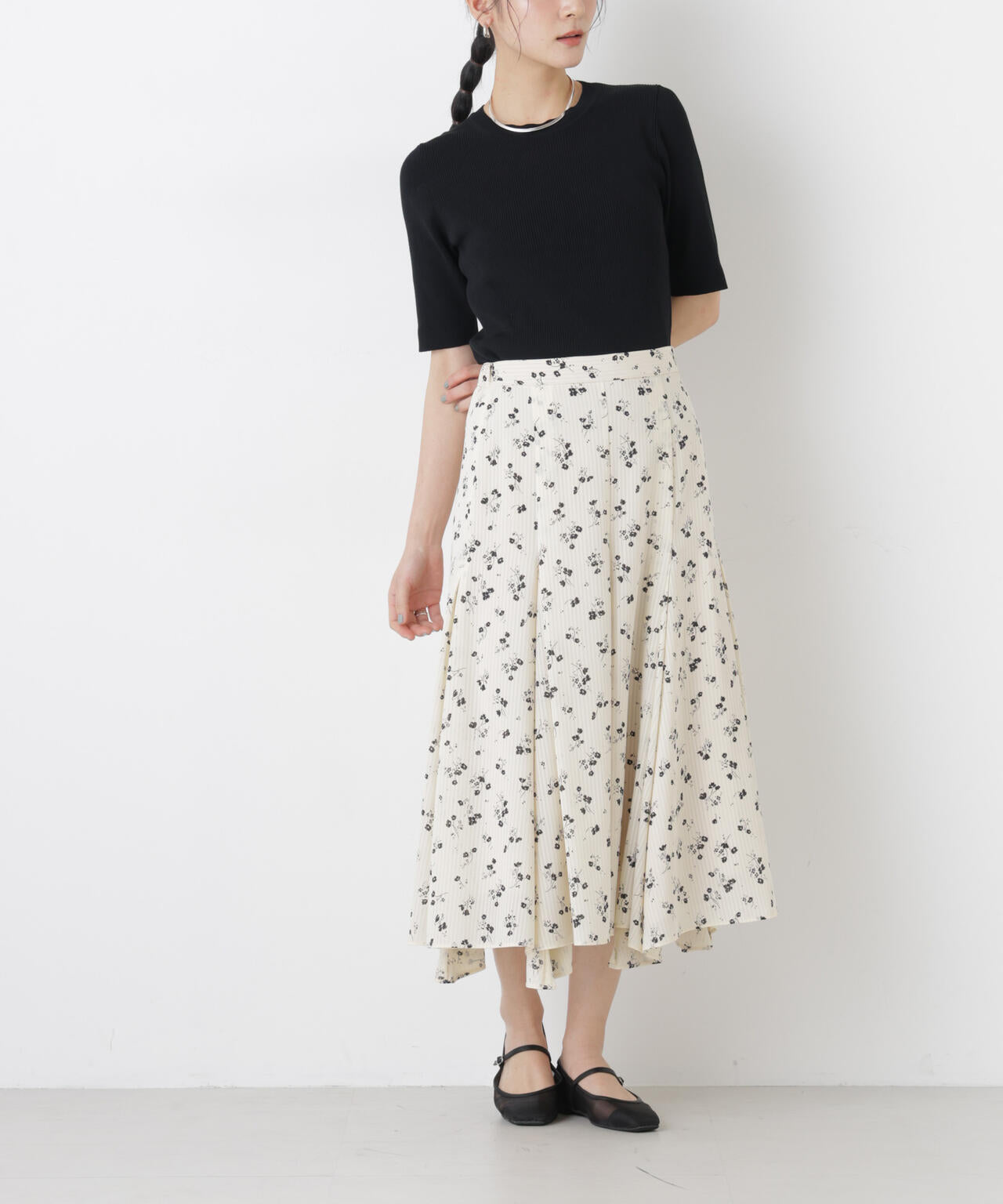 専用ebony flower jacquard tops、スカートセット フラワー プリント イレヘム タックフレア スカート ( セットアップ 可)