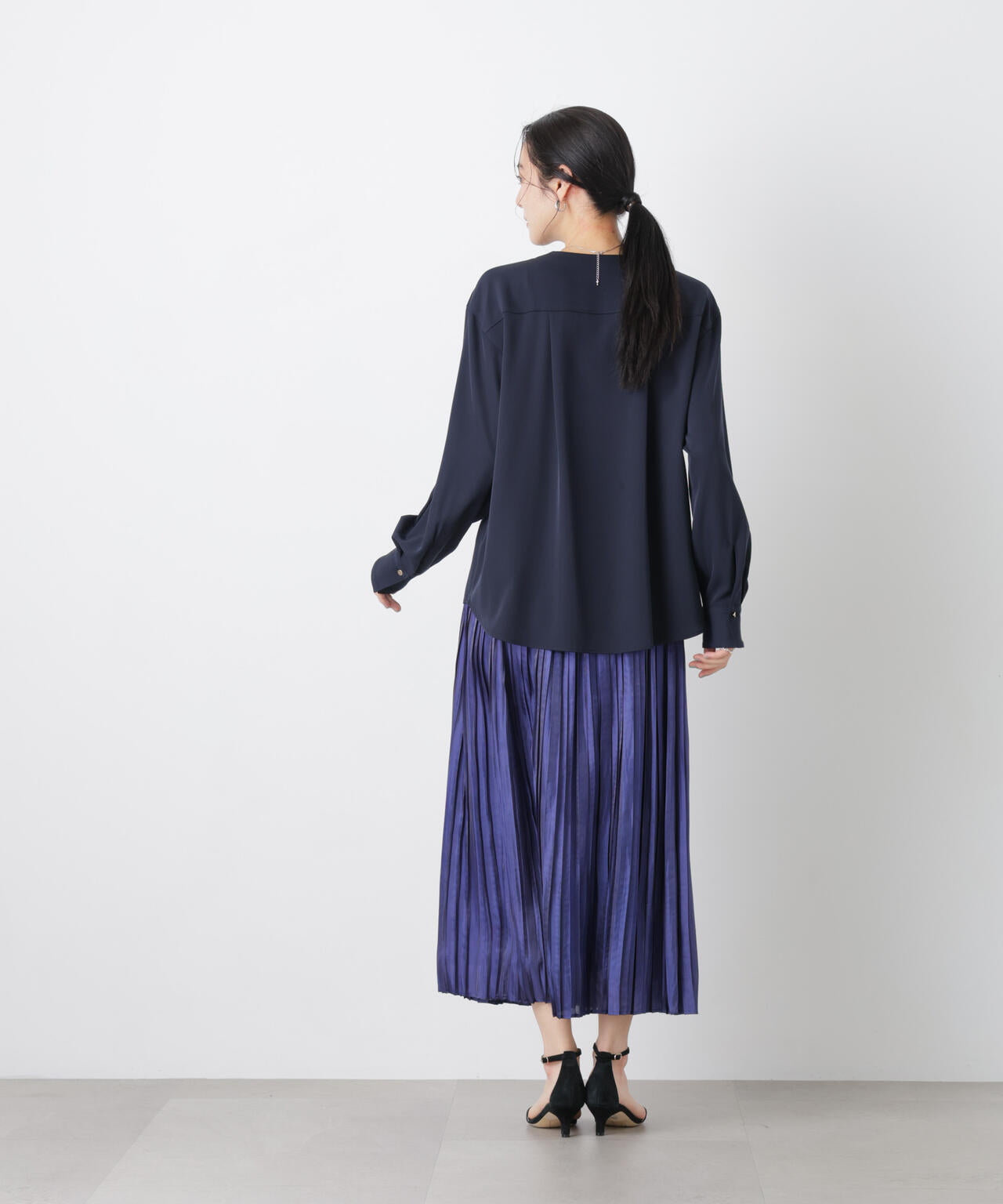 シャイニーサテンプリーツスカート 6696130311