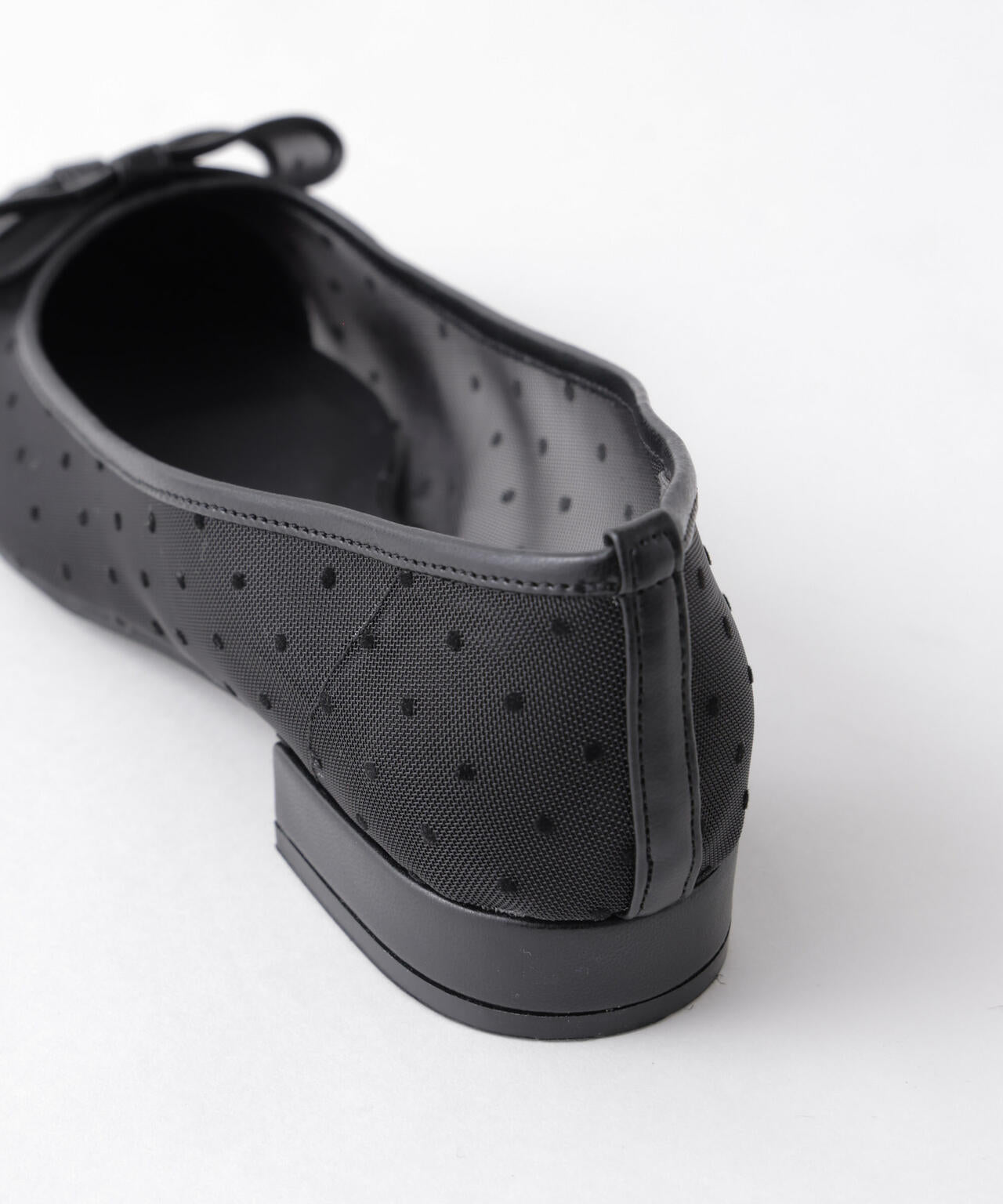 ドットフロッキーリボンパンプス 6696133300