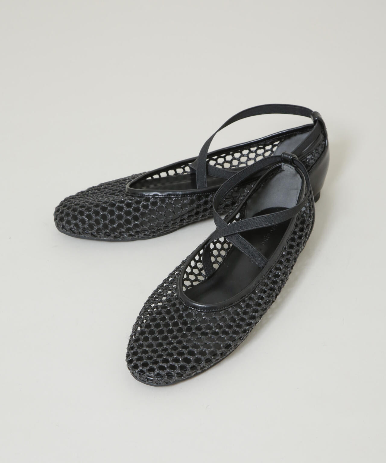 ストラップ メッシュ バレエシューズ