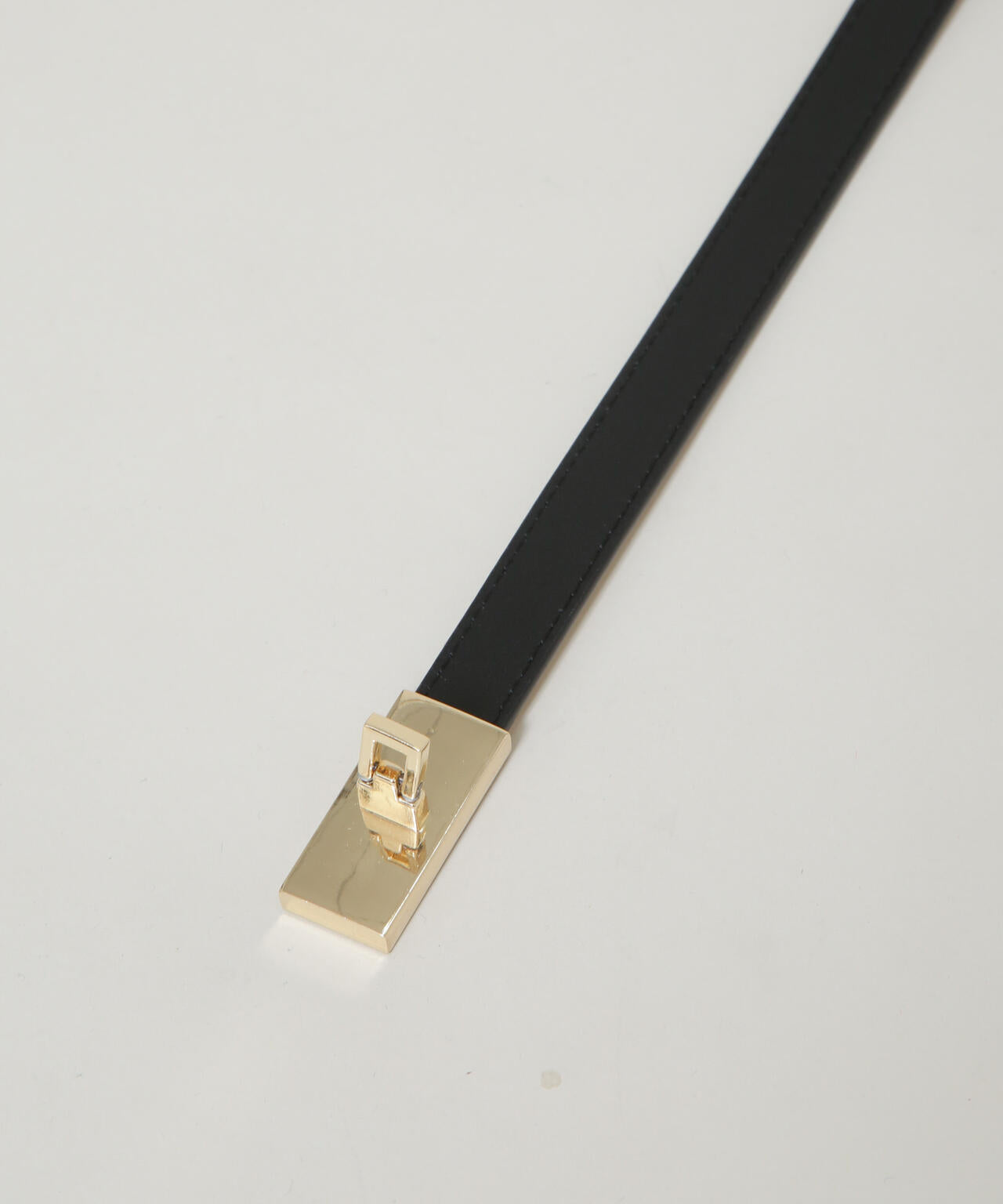 ターンロックレザーベルト 6696150301