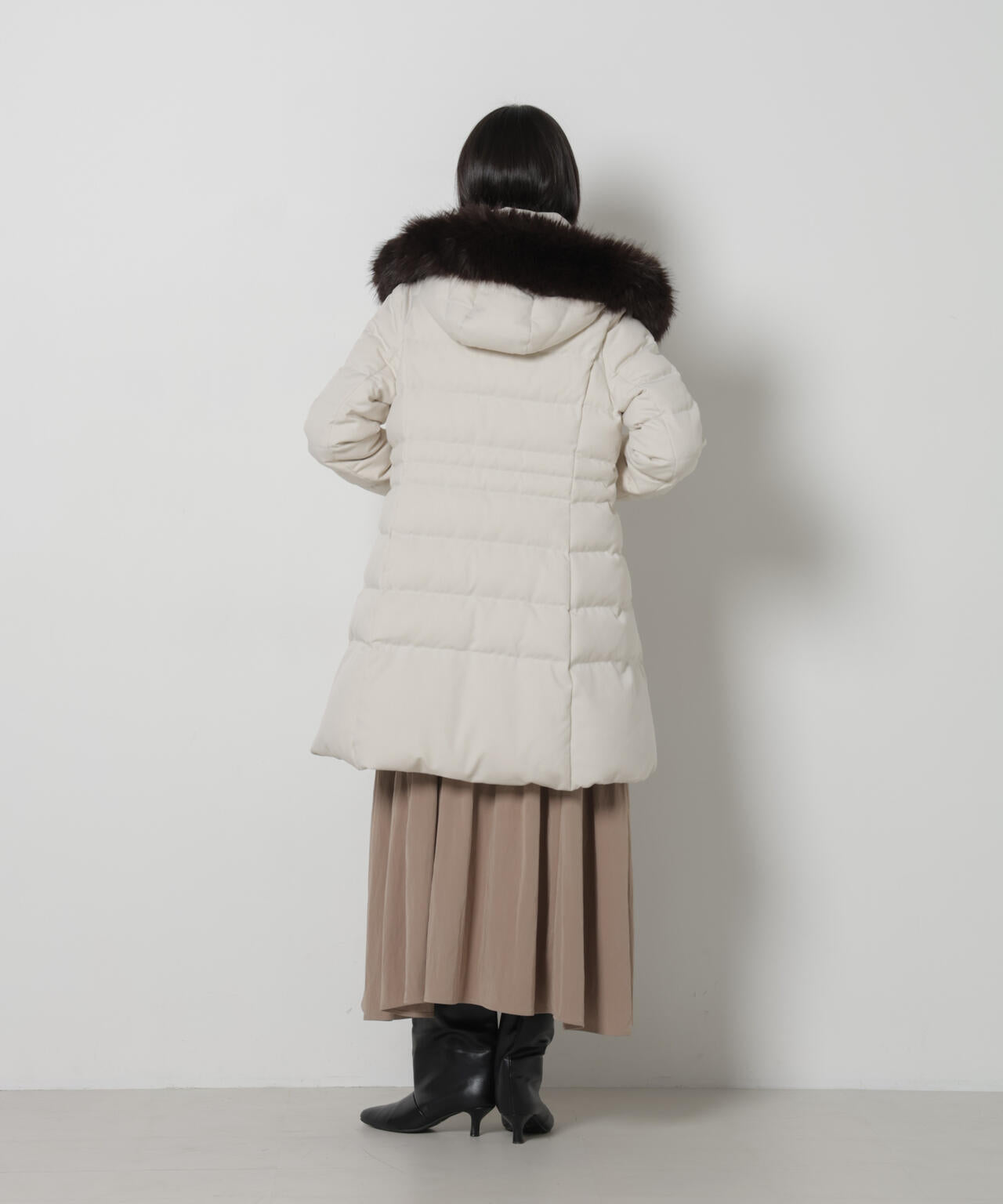 「西川ダウン(R)」サージロングダウン 6696214302