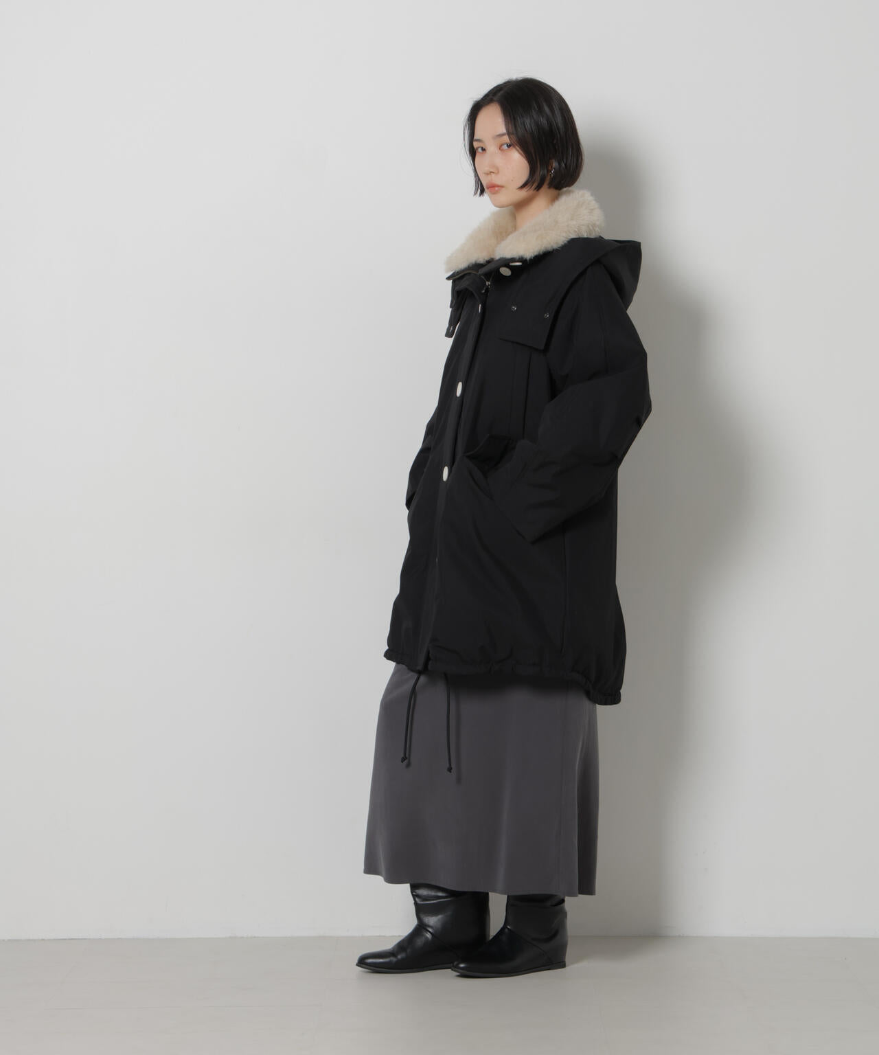 「STEVELOUR」「西川ダウン(R)」ファー付きコート 6696214306
