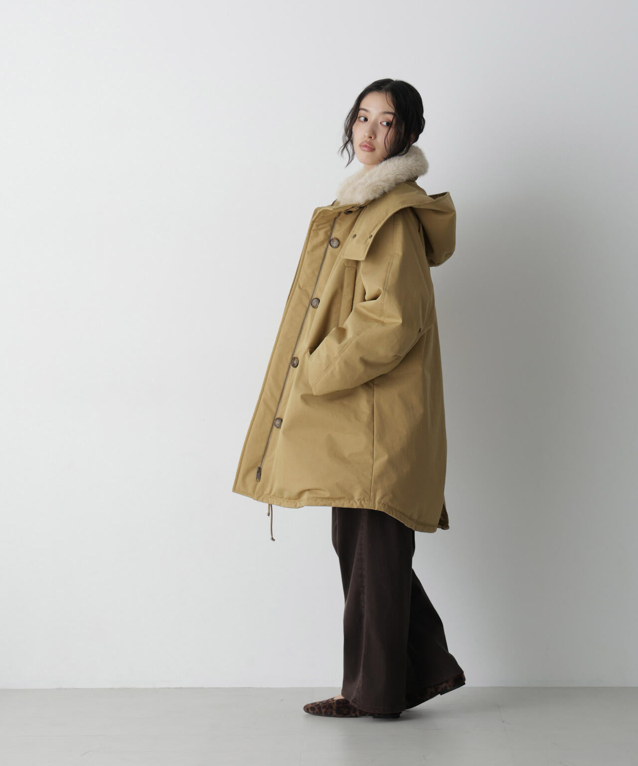 「STEVELOUR」「西川ダウン(R)」ファー付きコート 6696214306