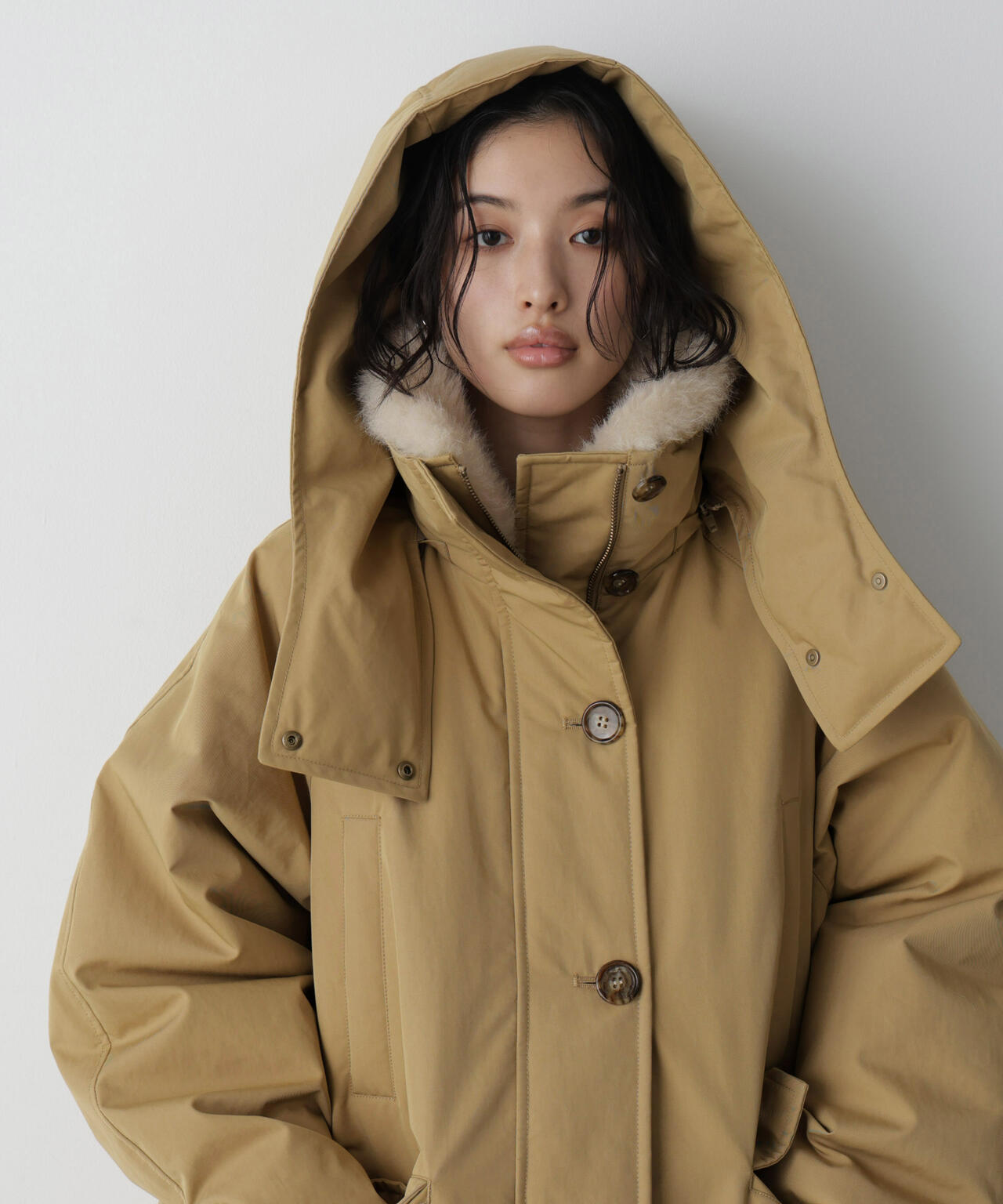 「STEVELOUR」「西川ダウン(R)」ファー付きコート 6696214306