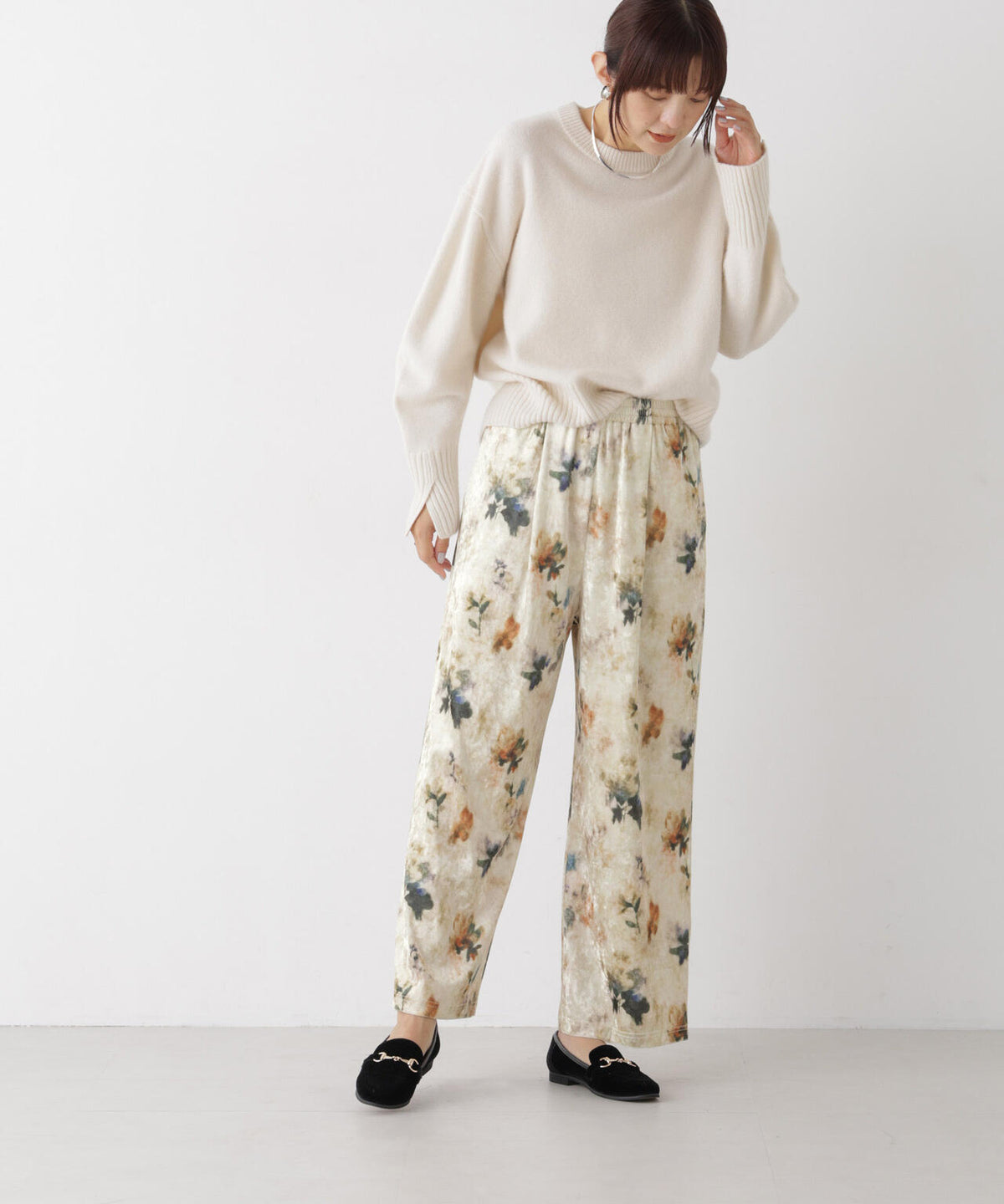 ベロアプリントパンツ 6696227313