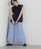 ブルー