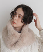 ベージュ
