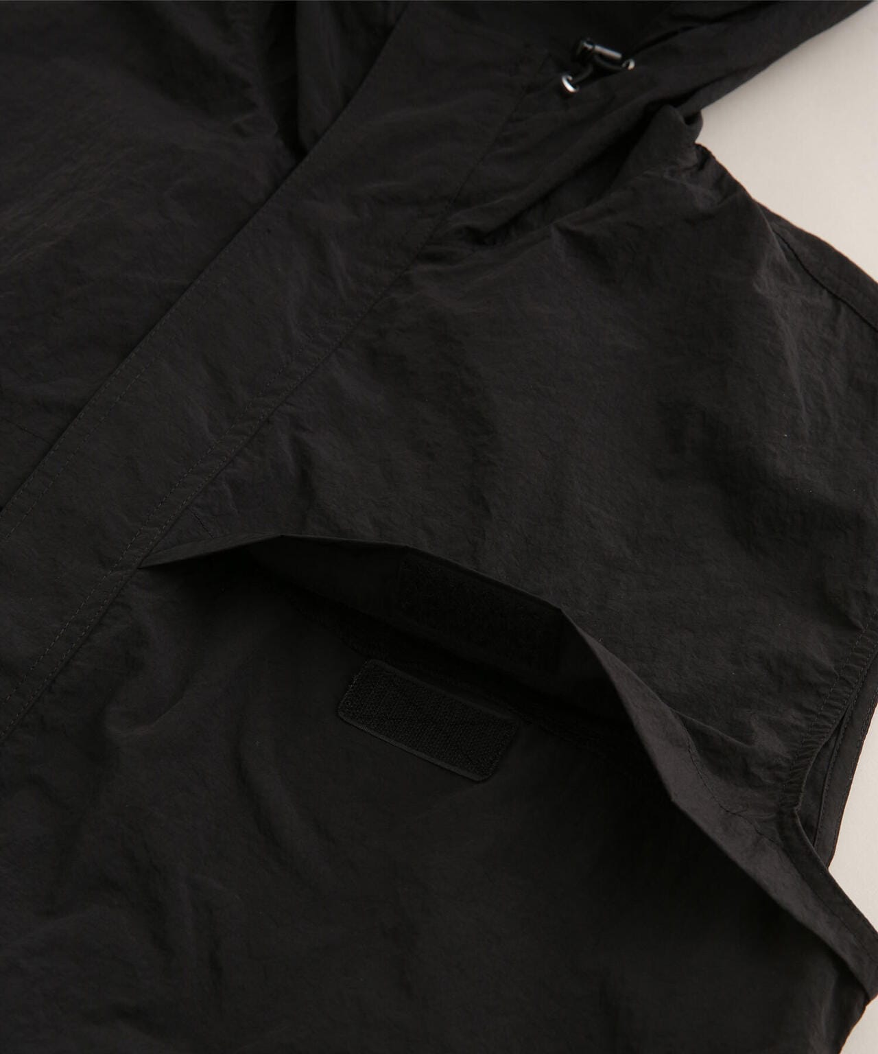 THOUSAND MILE/別注 LIGHT SHELL Vest