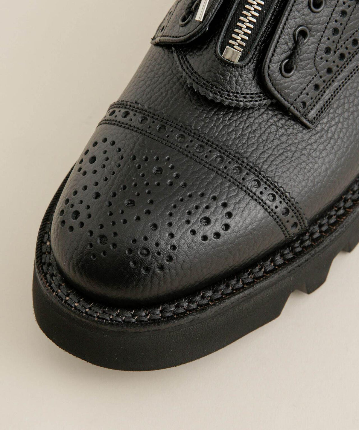 foot the coacher/THE RESISTANCE SHOES