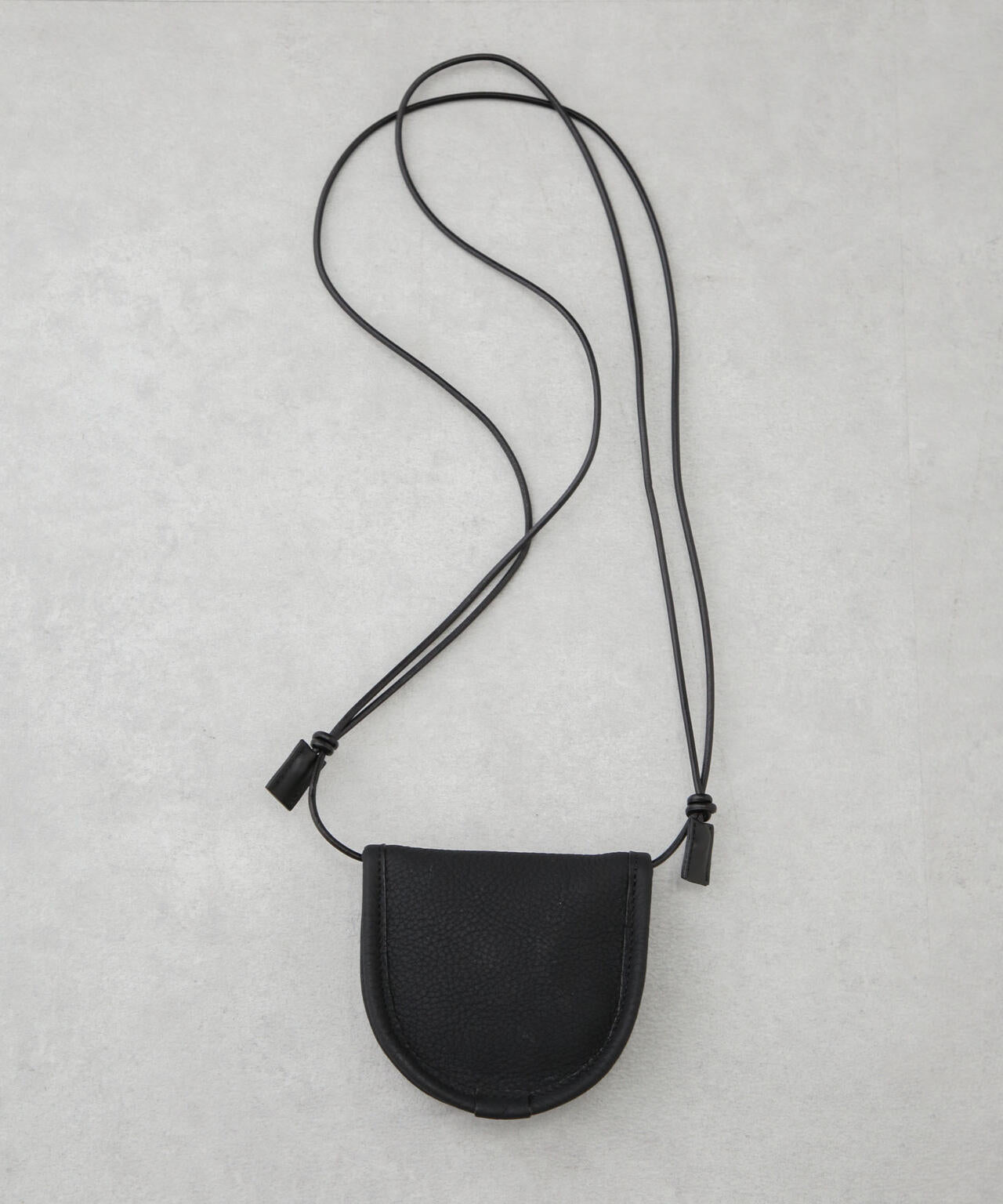 話題の人気 ITTI POUCH ERRAND MICHELLE / 小物