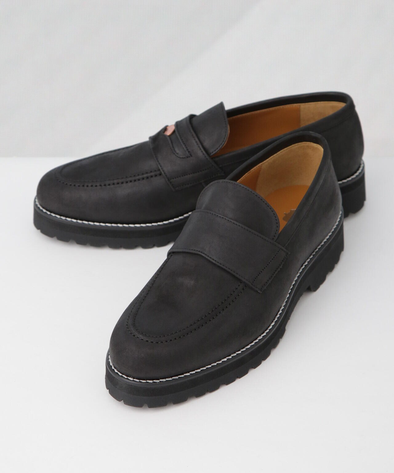 Tomo&Co / ASYMMETRIC COIN LOFER