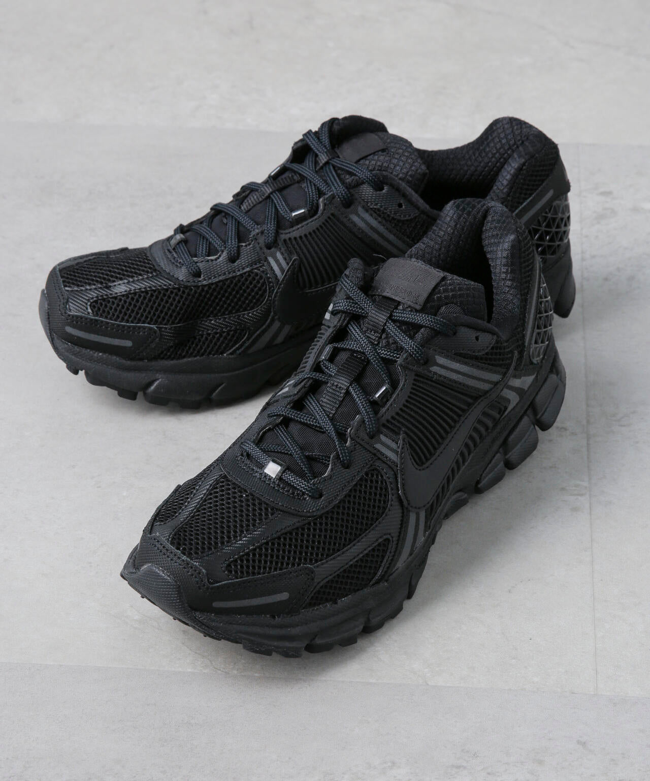 NIKE / ナイキ ズーム ボメロ 5