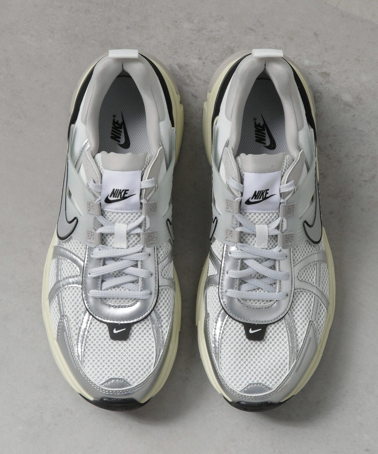 NIKE / ナイキ ウィメンズ V2K ラン