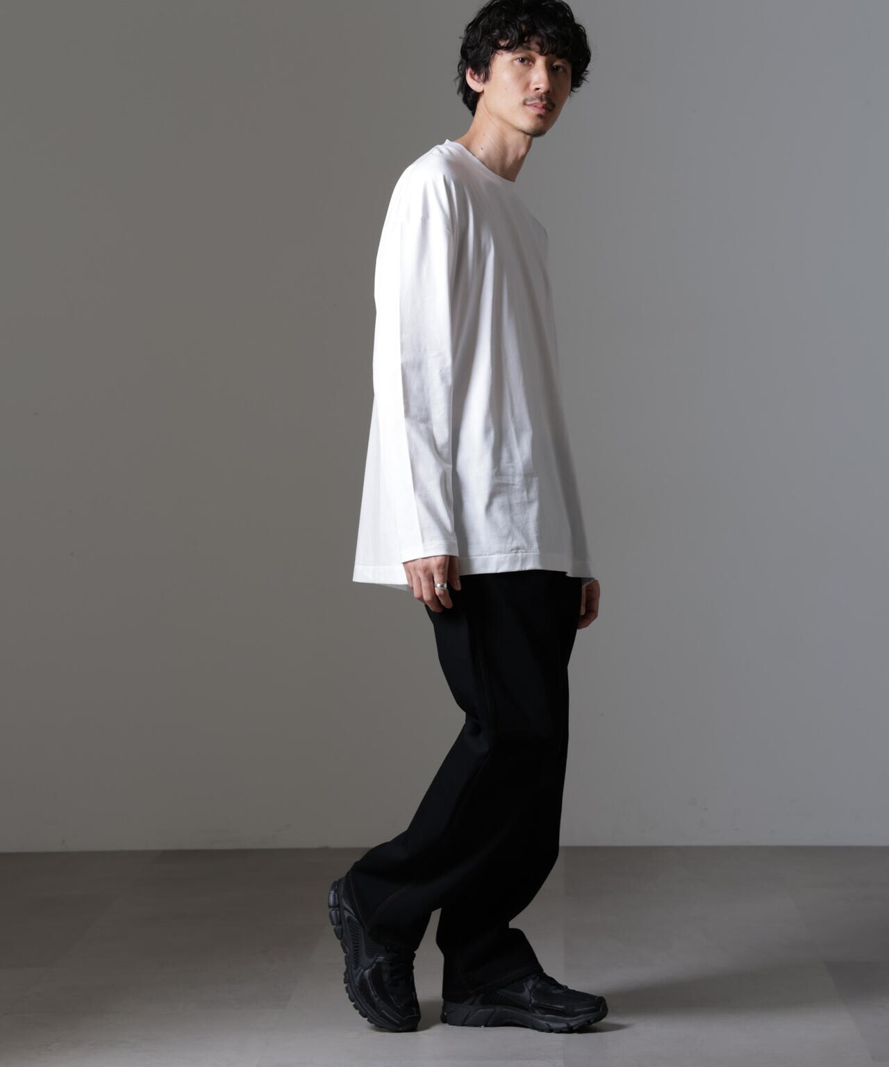ATON/ SUVIN60/2 OVERSIZED L/S TEE 6704223049